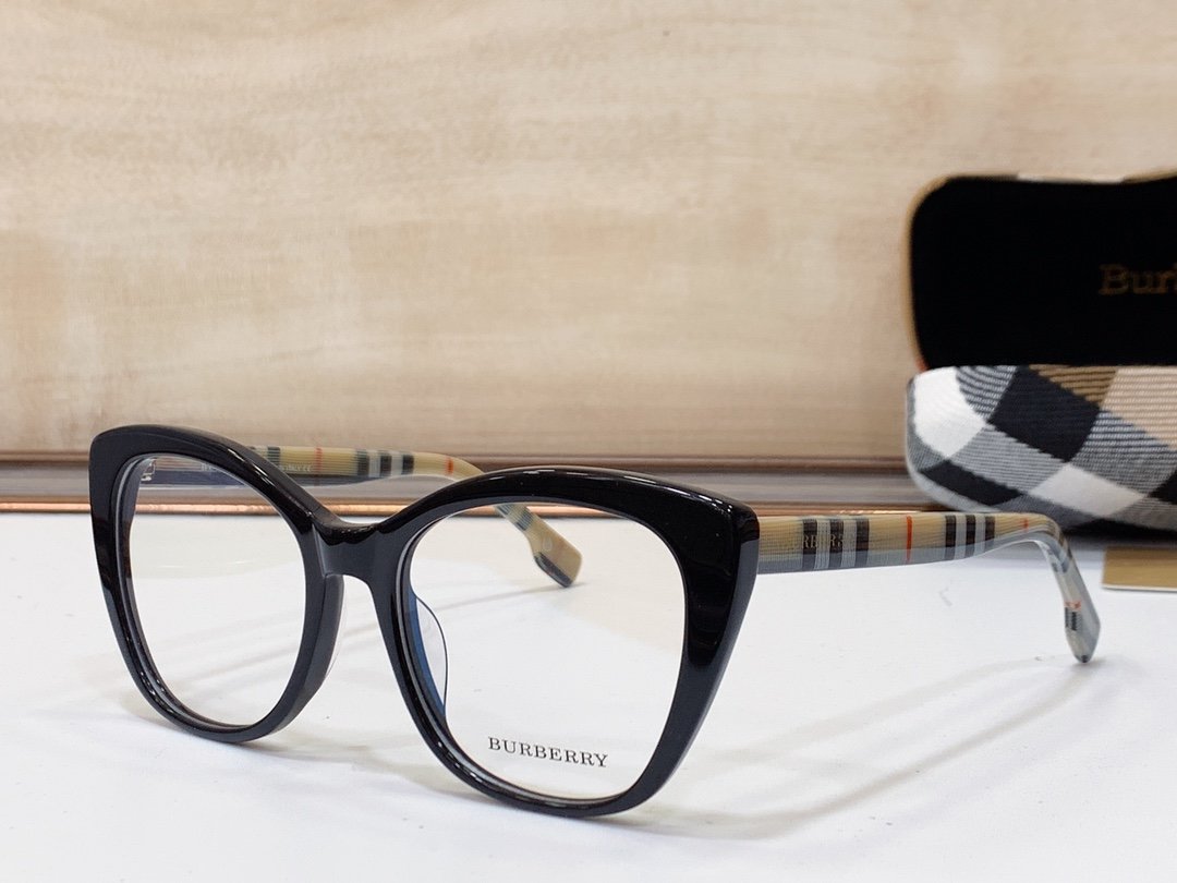 Burberry Sunglasses