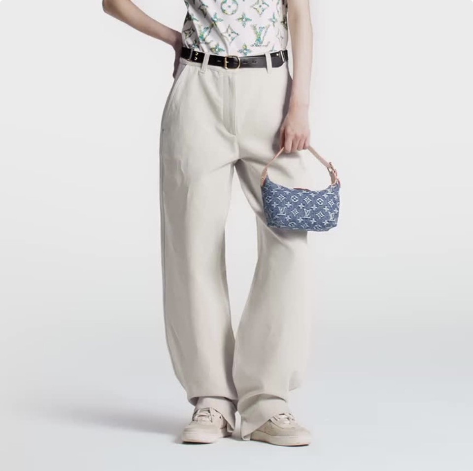 Louis Vuitton LV HILLS POCHETTE Denim Handbag Shoulder Bag M82949(Replica)