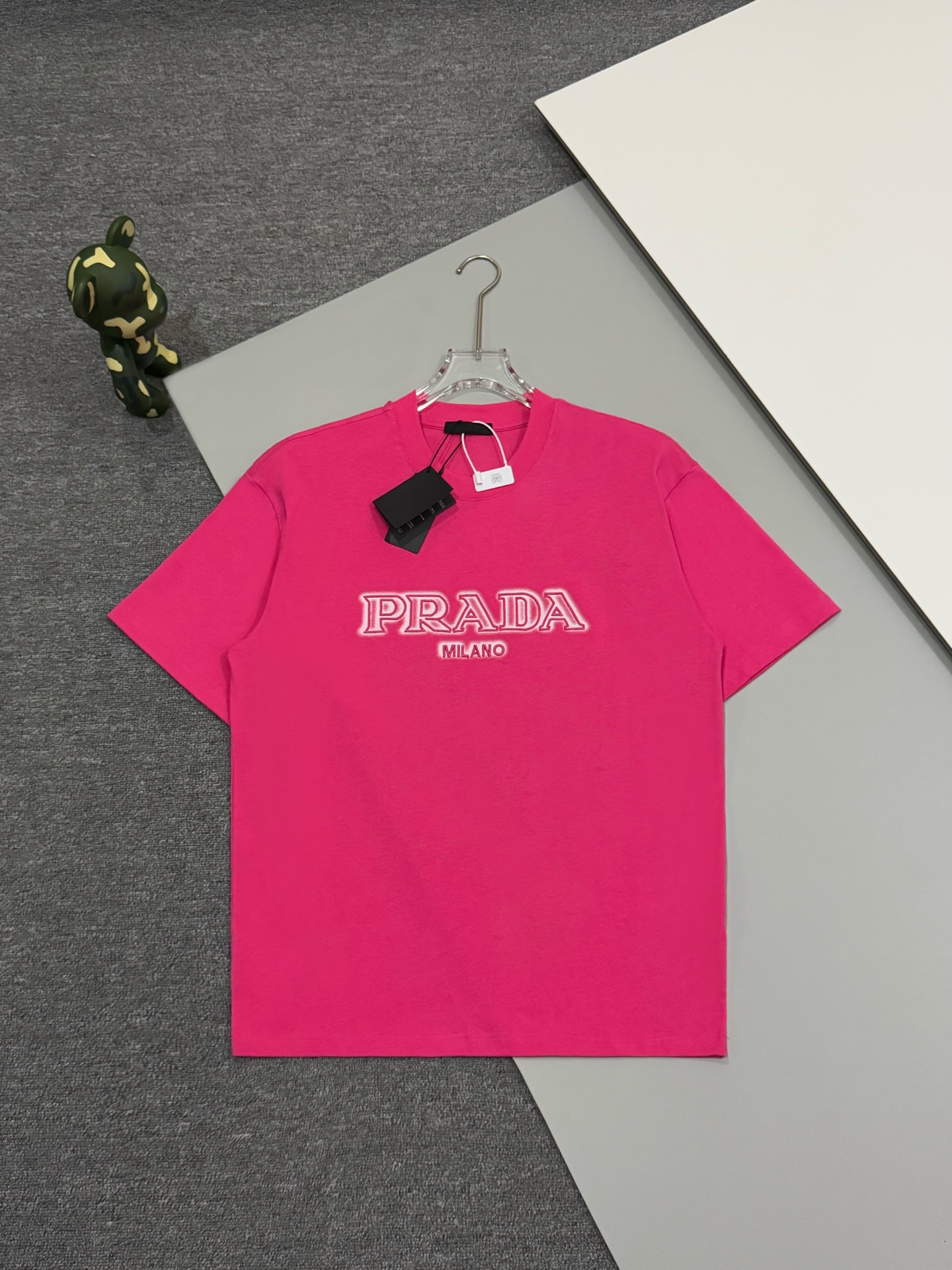 Prada T-Shirts 005