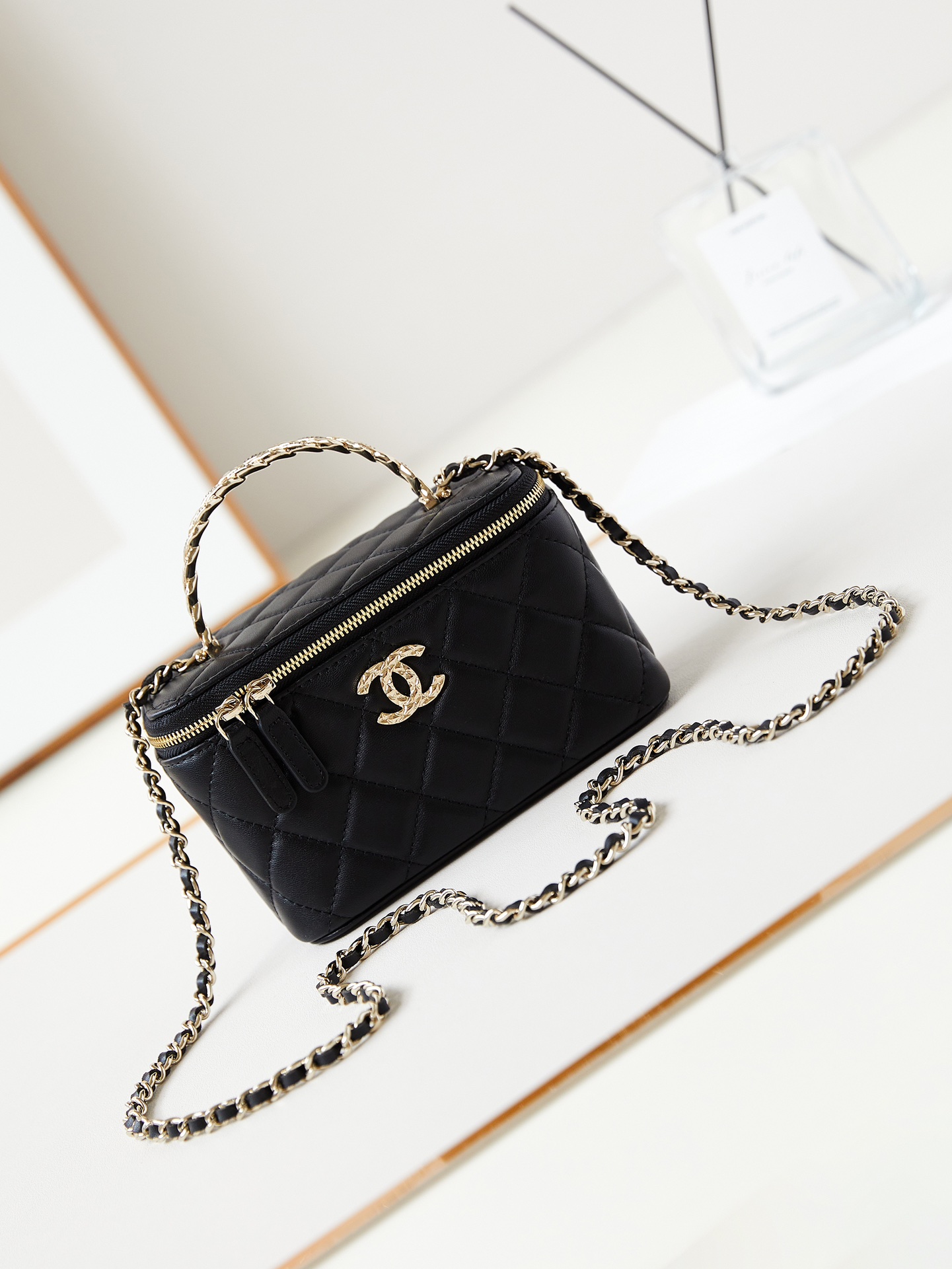 Chanel 10A Handbag Shoulder Bag Top Mirror Quality Version chanel AP5152