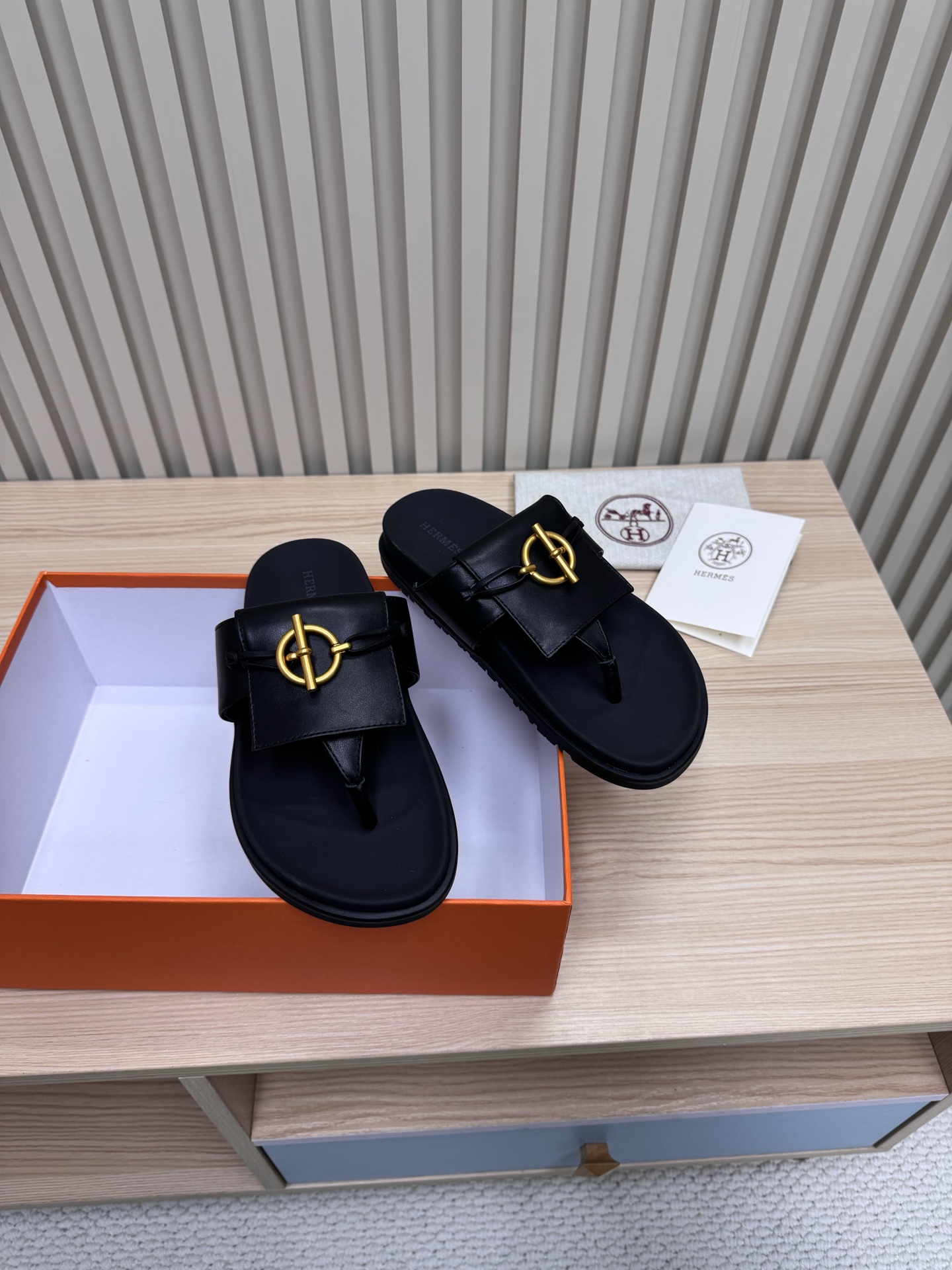 Hermes Shoes Clip on slippers for couples