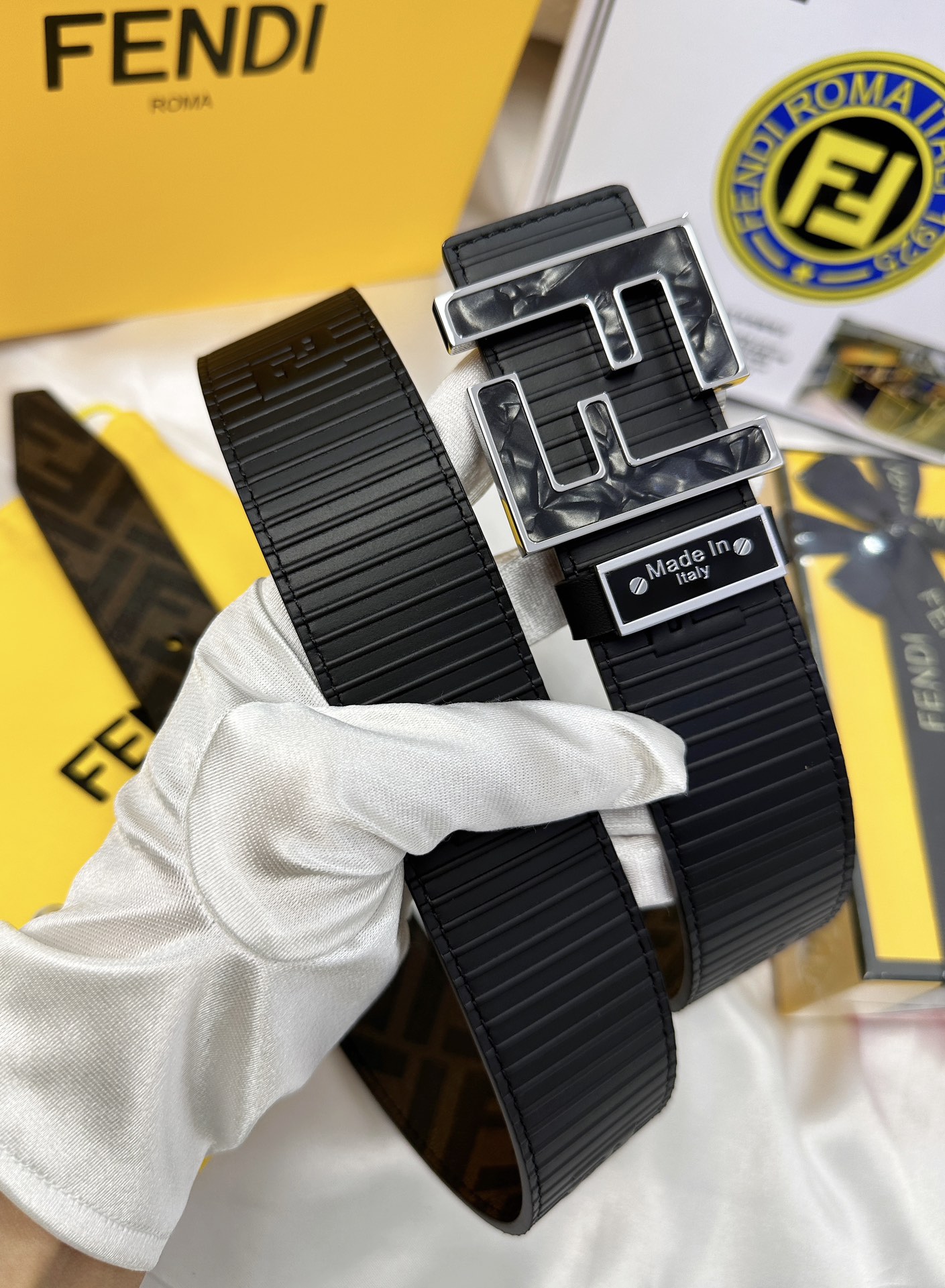 Fendi Leather Belts 1:1 Mirror Version