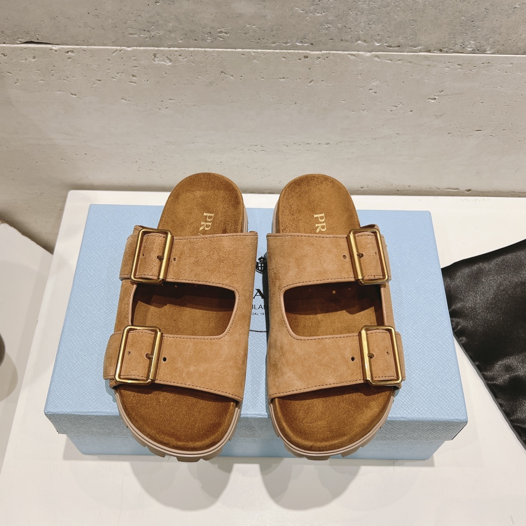 Prada shoes 075 XM092
