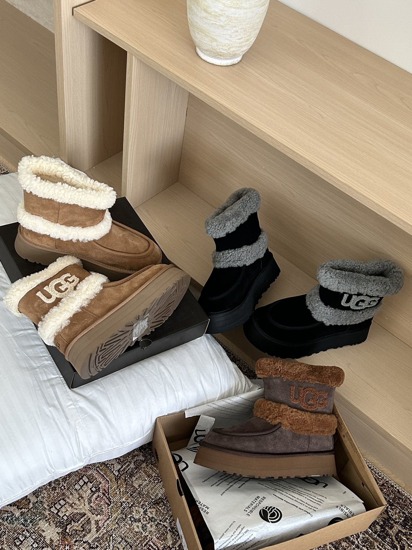 UGG shoes 036 BY002