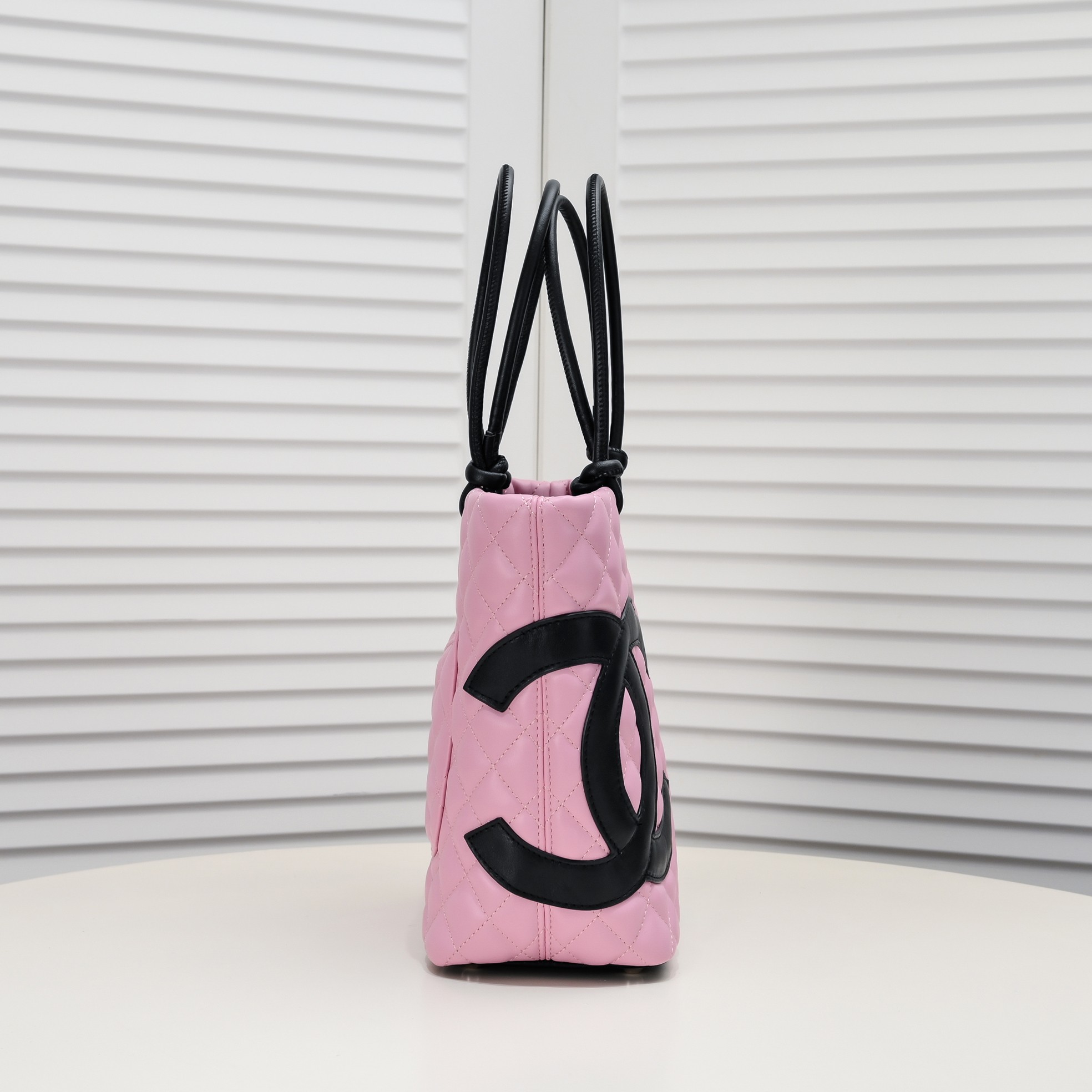 Chanel 24A Vintagep Shoulder Bag Handbag