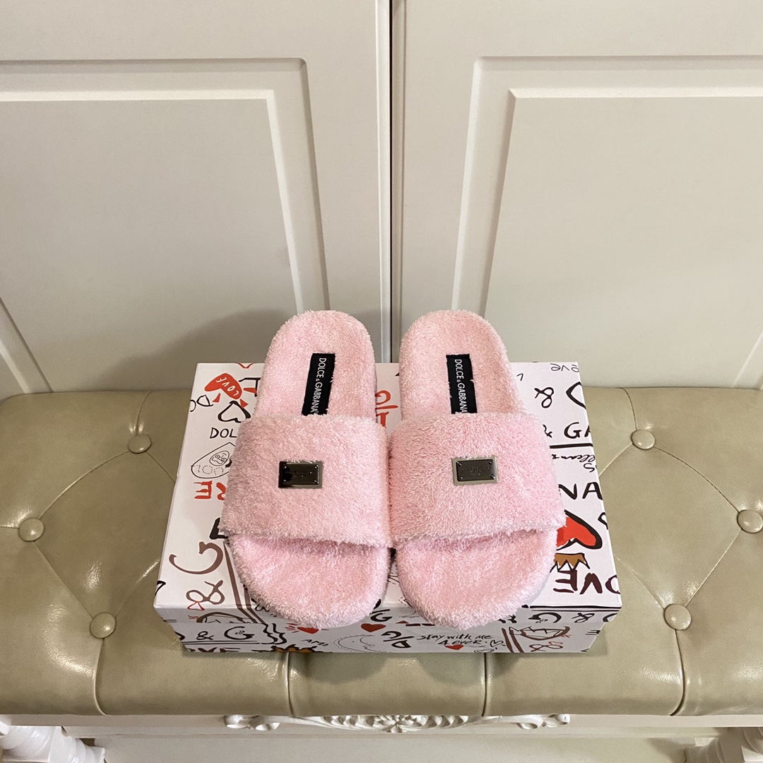 D&G shoes 001 XM061
