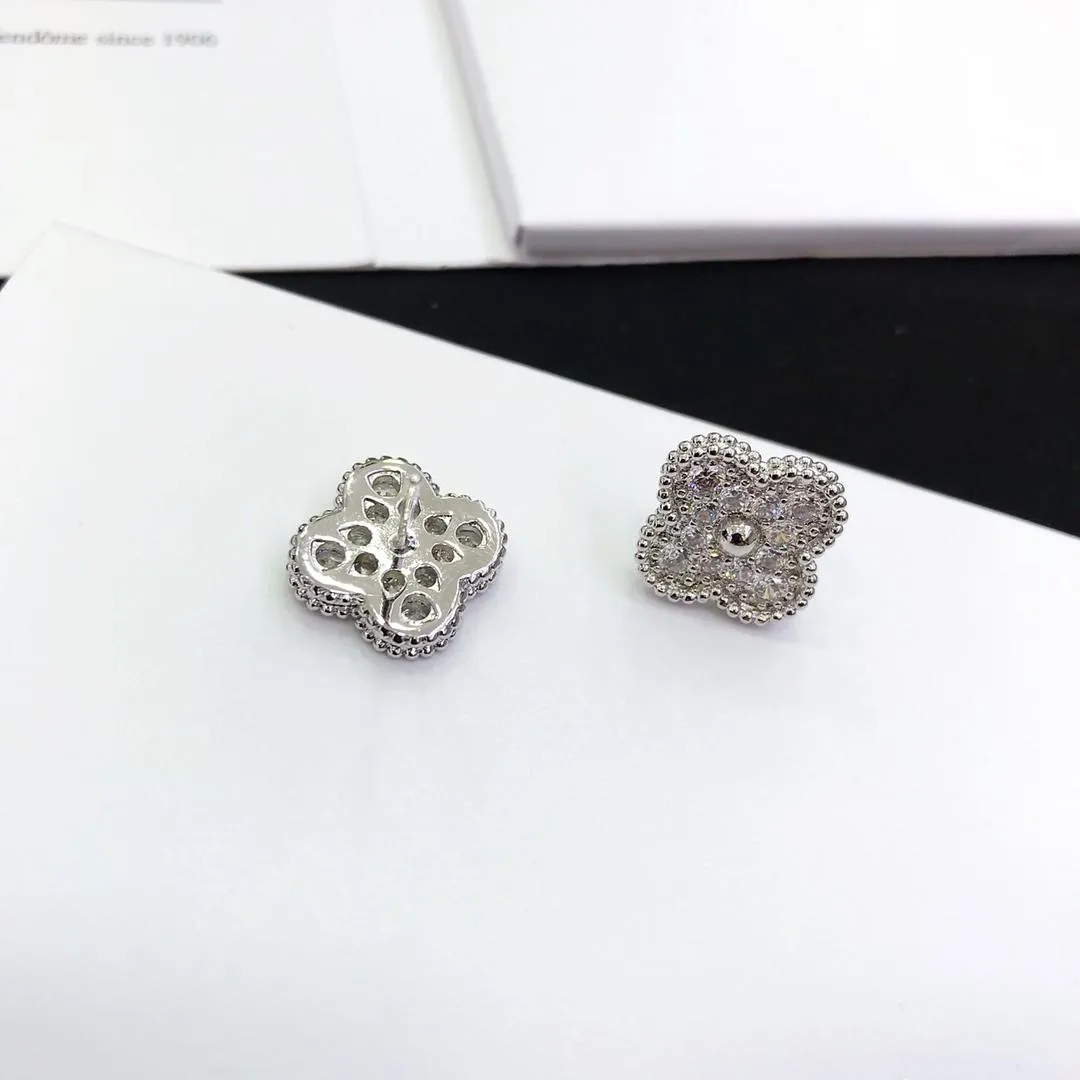Van Cleef & Arpels Magic Vintage Earrings With Diamond 3 Colors