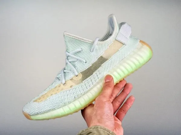 Yeezy350 Boost V2 “Hyperspace”(Replica)