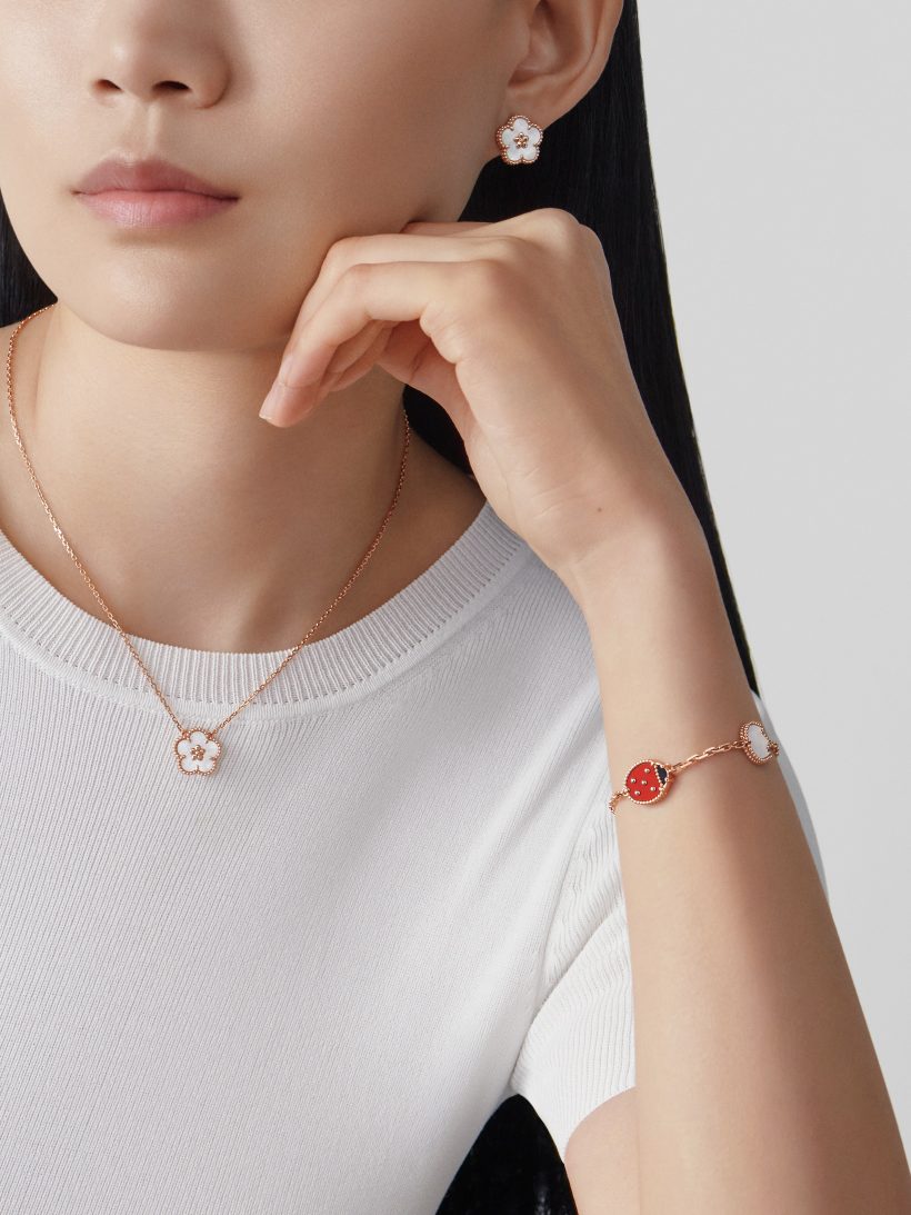Van Cleef & Arpels Plum Blossom Stud Earrings in Rose Gold, Lucky Spring earrings, plum blossom
