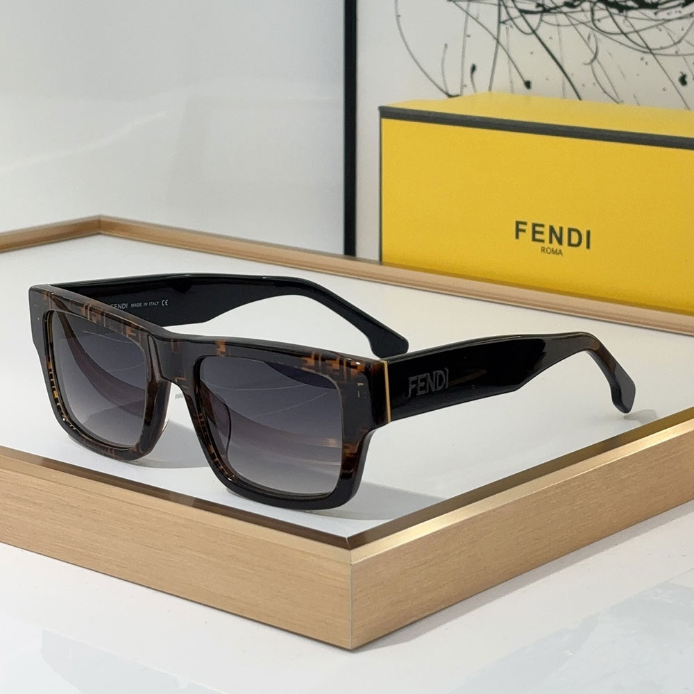 Fendi Square Plate Sunglasses Top quality 锛�Replica锛�
