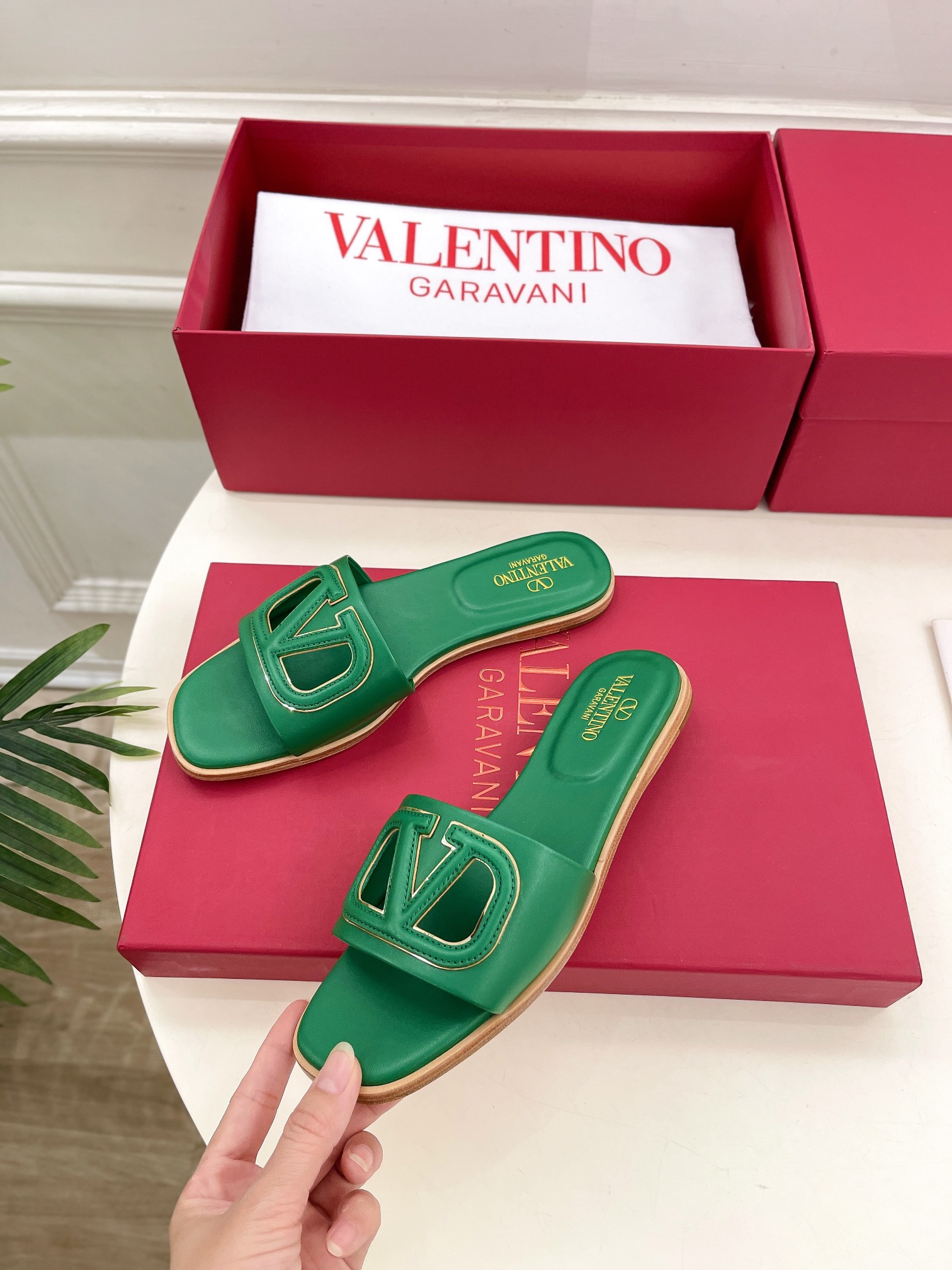 Valentino Shoes Slipper Valentino Garavani Roman Stud Women's Slippers
