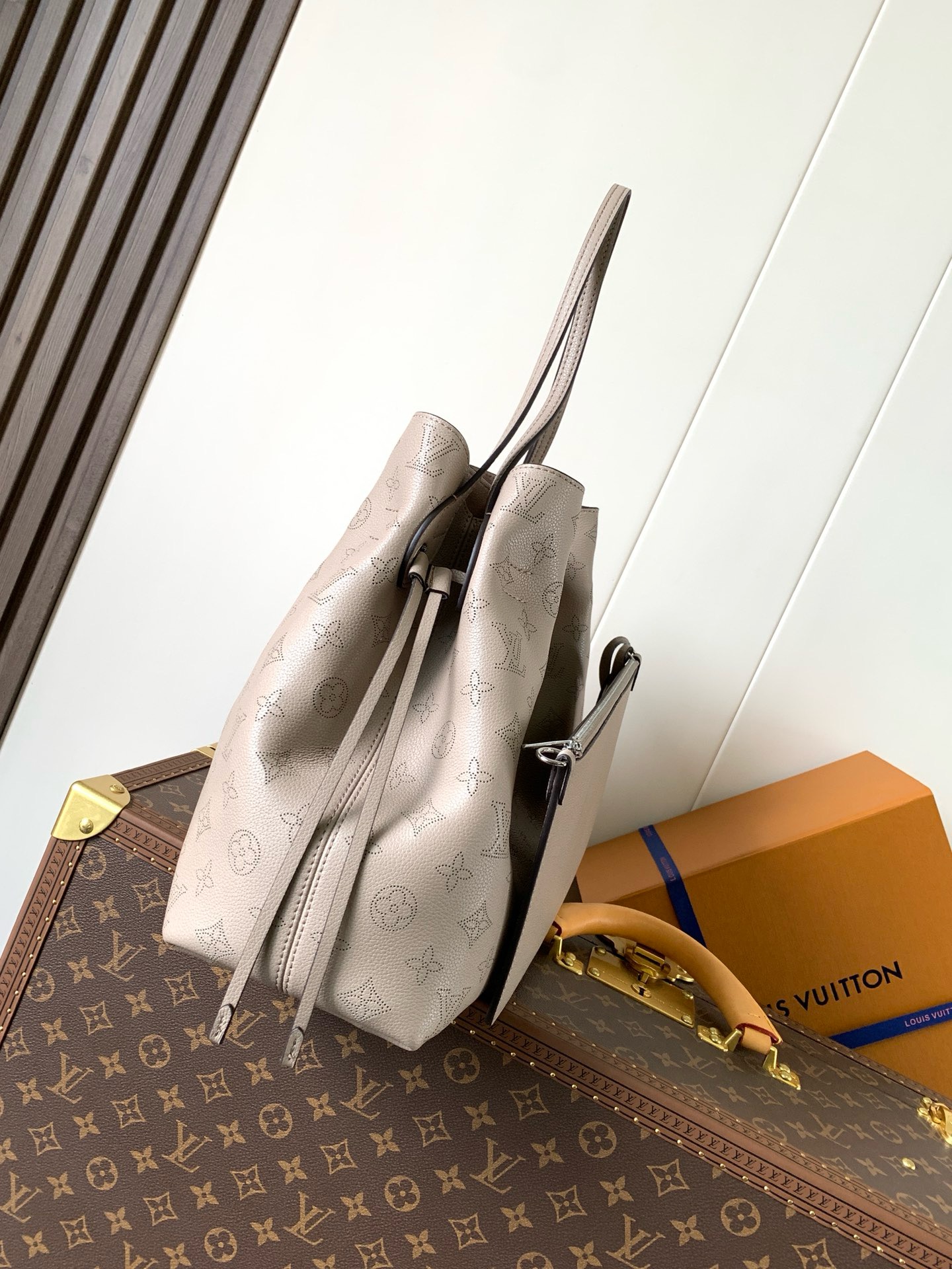 Louis Vuitton Boundless Handbag M13180锛�10A锛�