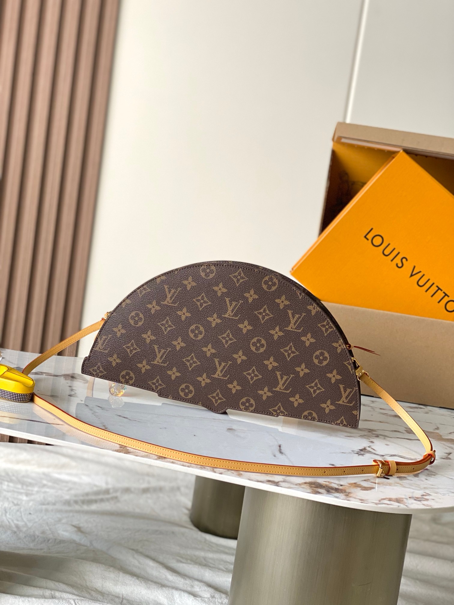 Louis Vuitton Fan Bag锛�10A锛�