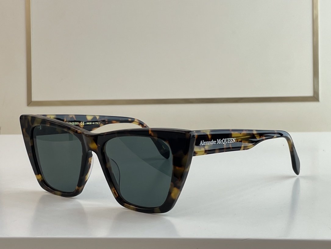 Alexander McQueen Sunglasses