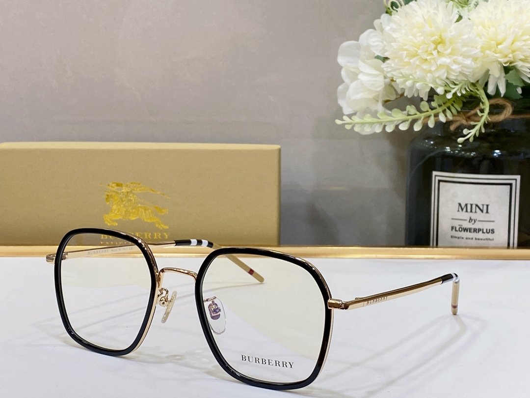 Burberry Sunglasses