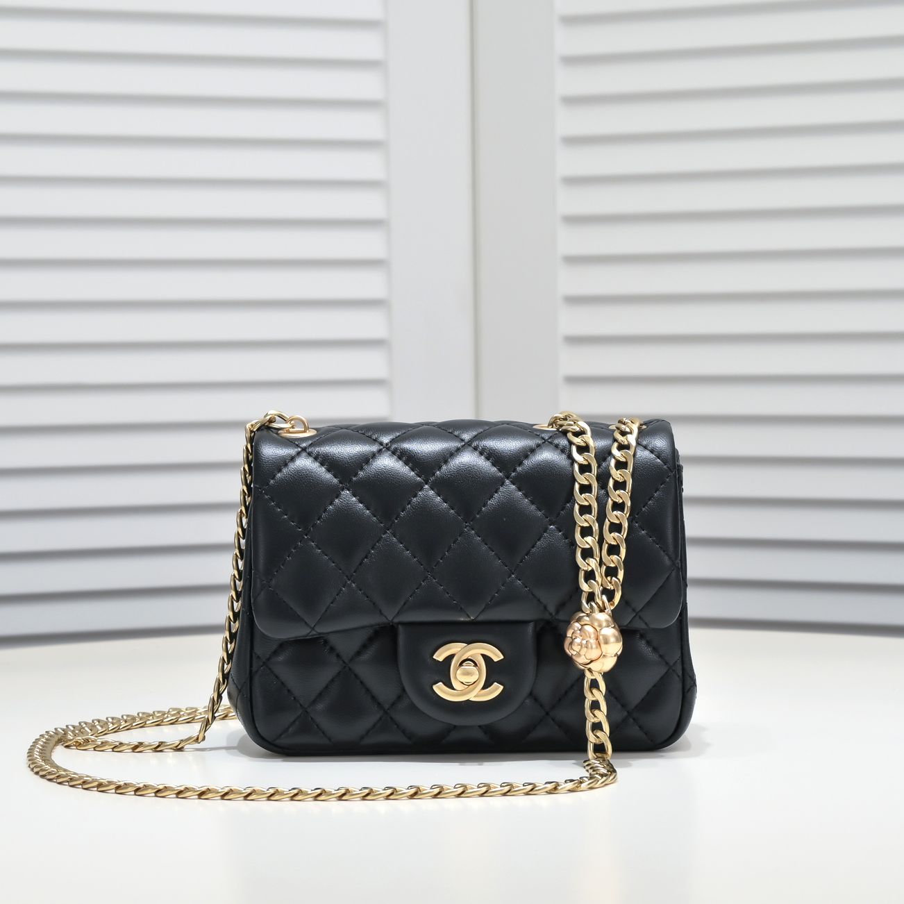 Chanel 23S Camellia Flower Adjustable Buckle Shoulder Bag Handbag