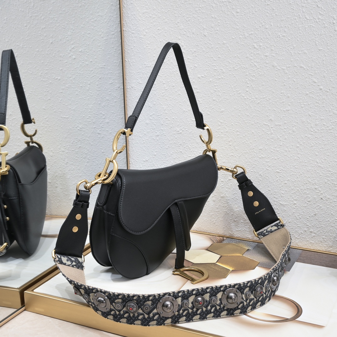 Saddle Bag Black with Nailing strap 1033 XB012 25.5cm