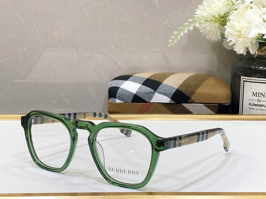 Burberry Sunglasses