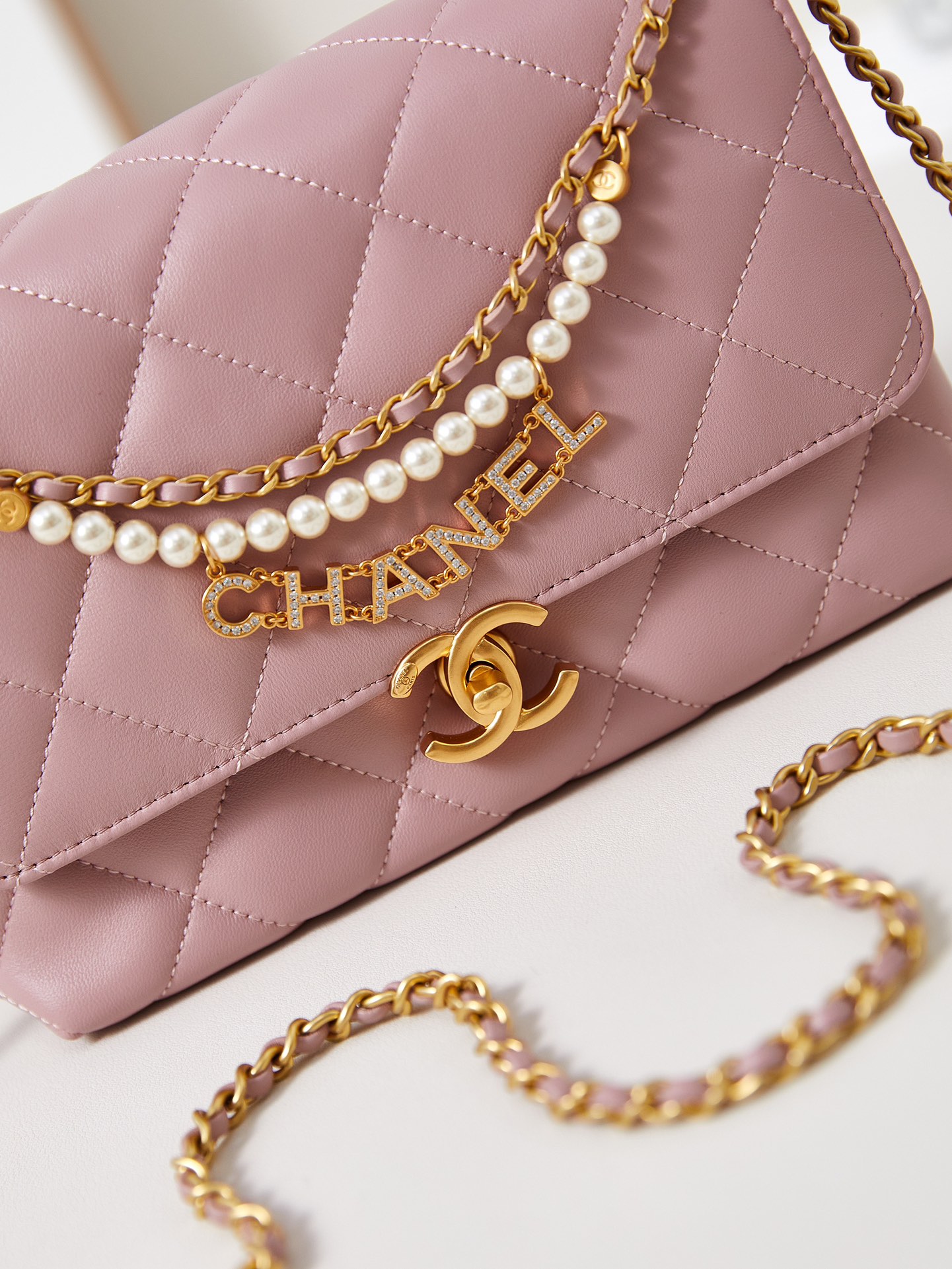 Chanel 10A Handbag Shoulder Bag Top Mirror Quality Version CHANEL AS5011
