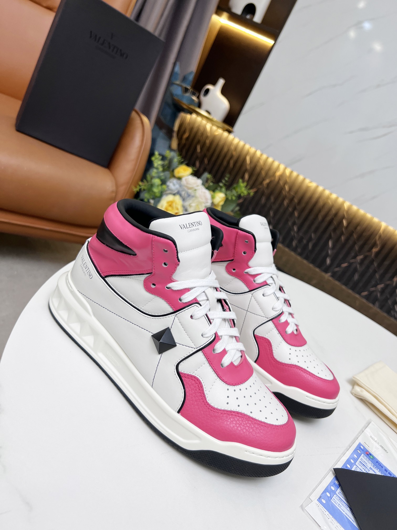 Valentino shoes (35-45) V002