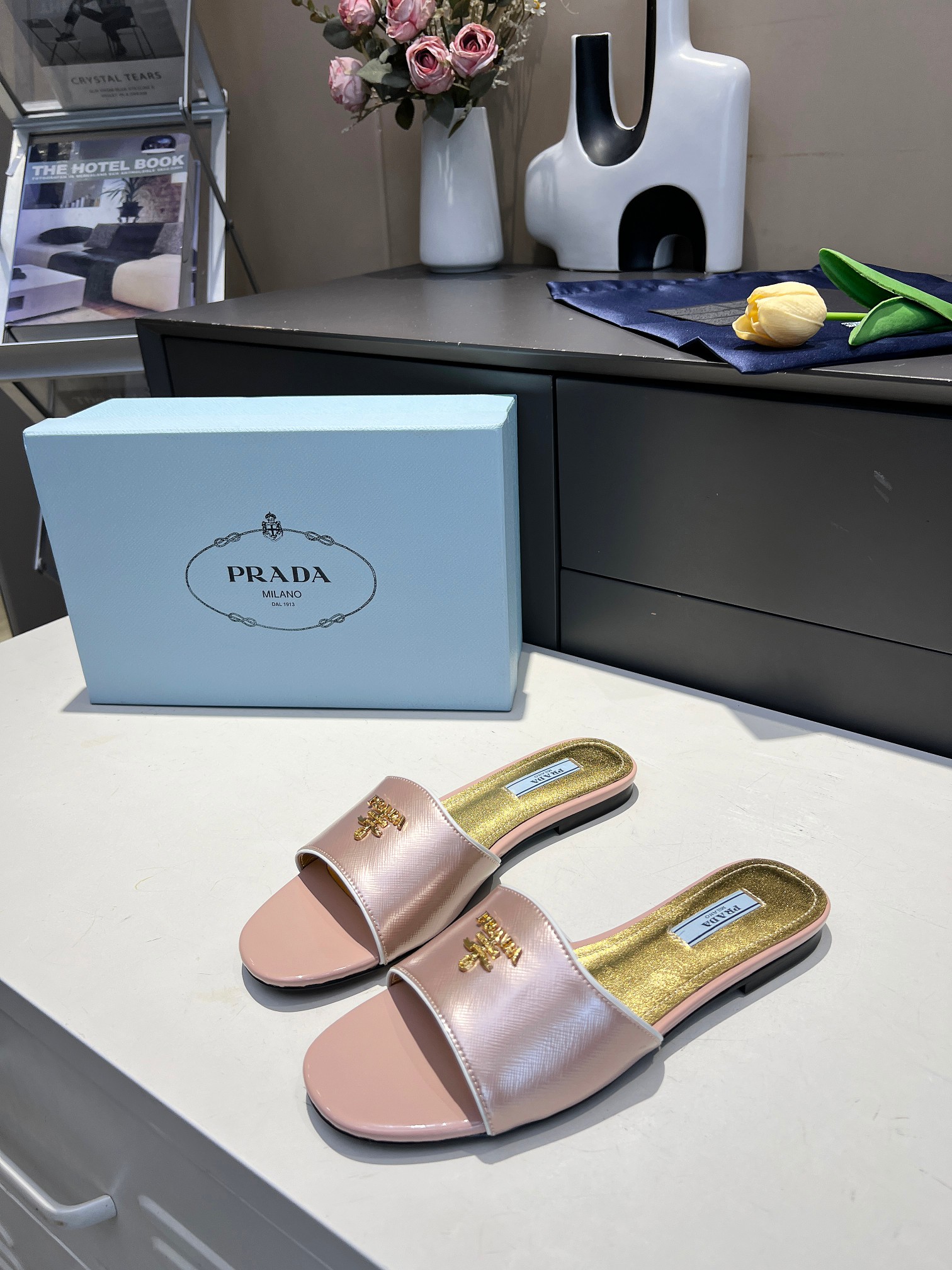 Prada shoes 065 XM042