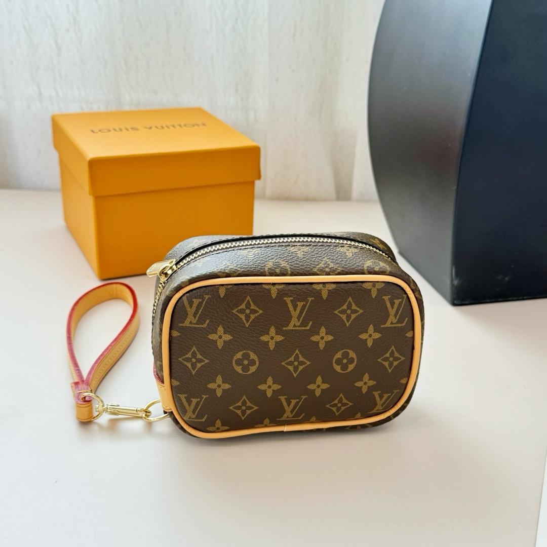 Louis Vuitton Micro Bag Leather Keychain Pendant Accessories