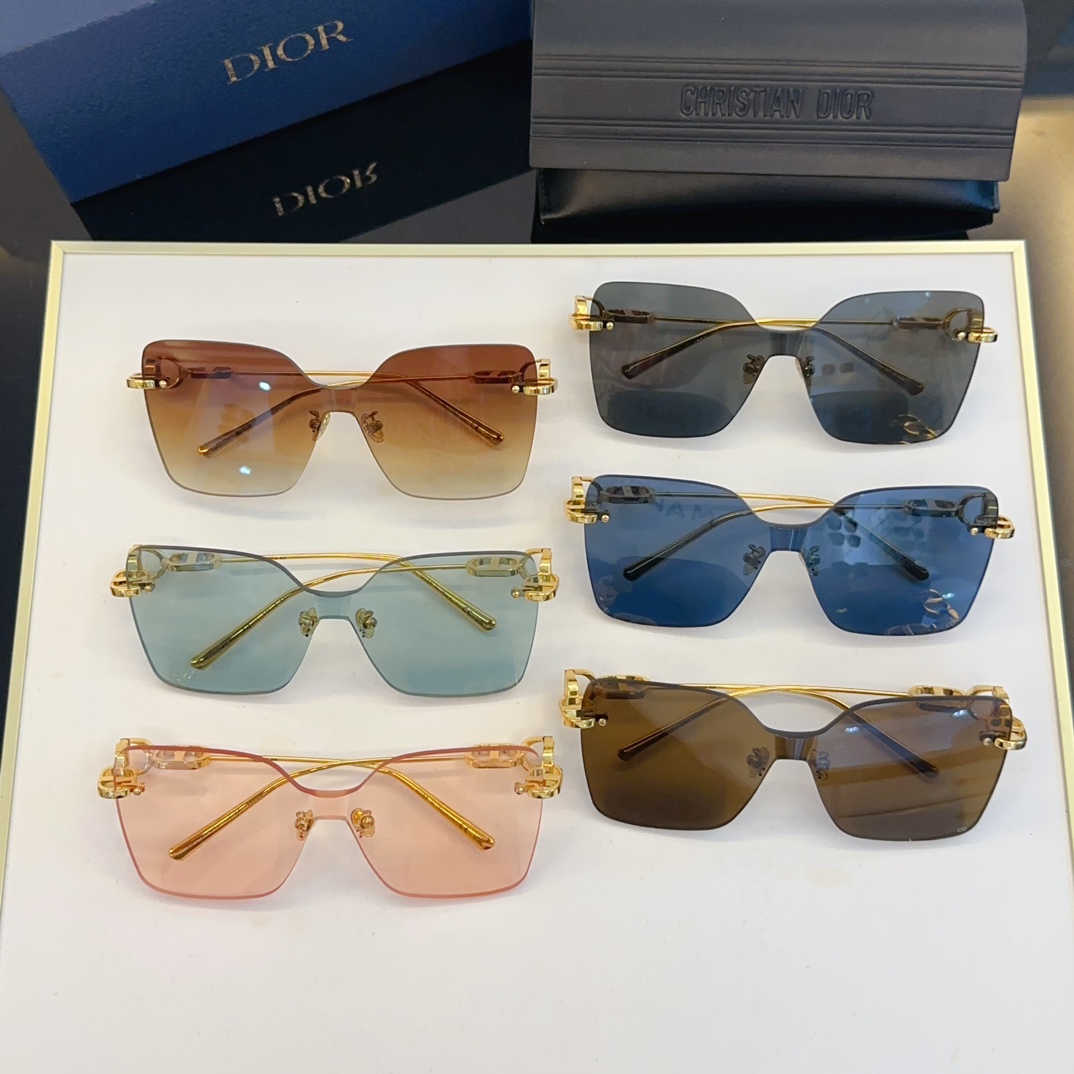 Dior Sunglasses Chain M1U SM051