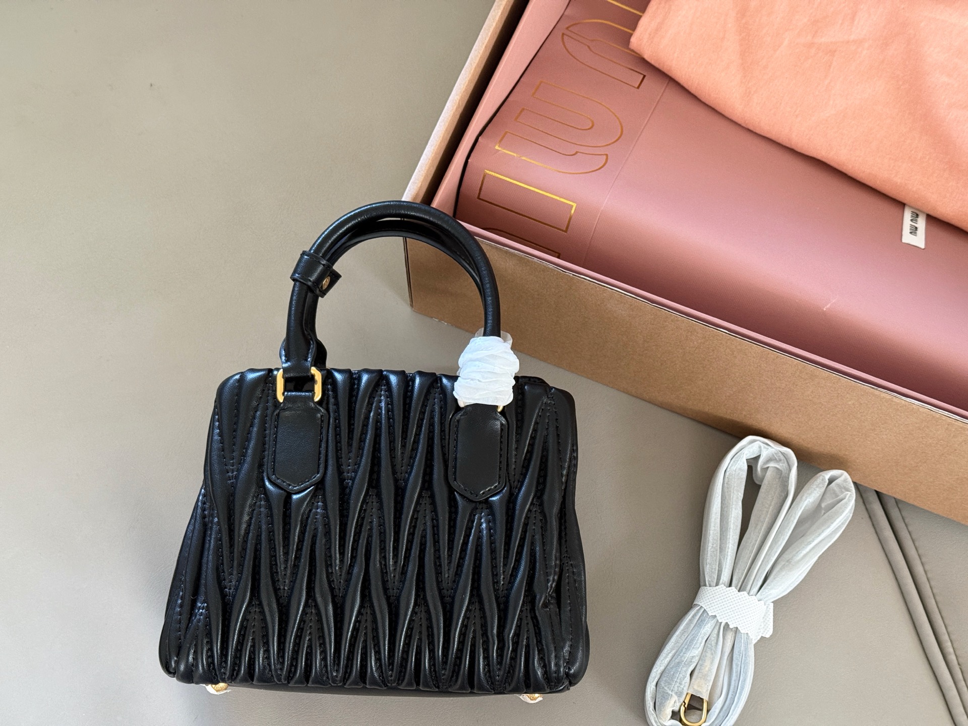 MIU MIU Bags handbag Shoulder Bag bowling 锛�7AReplica锛�