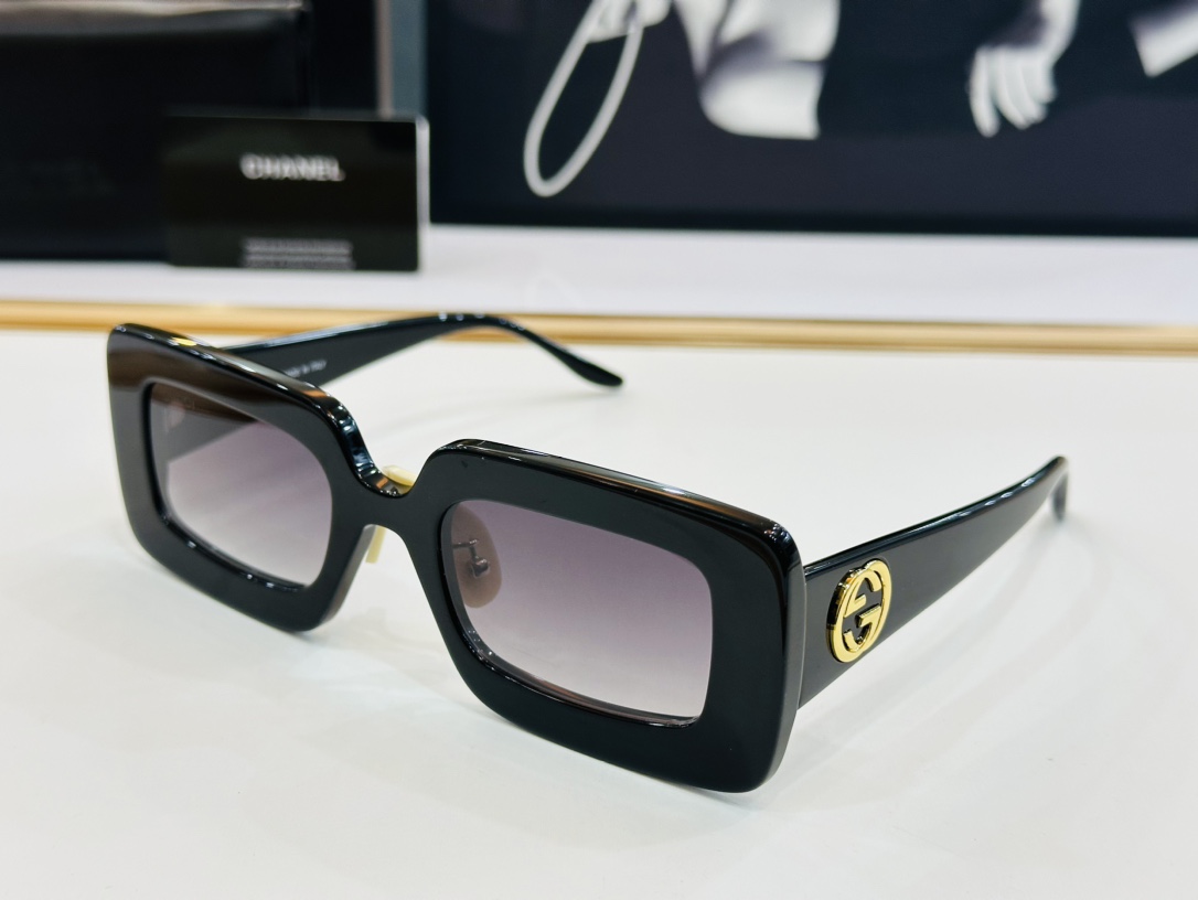 Chanel Sunglasses CHGG0974S SM051