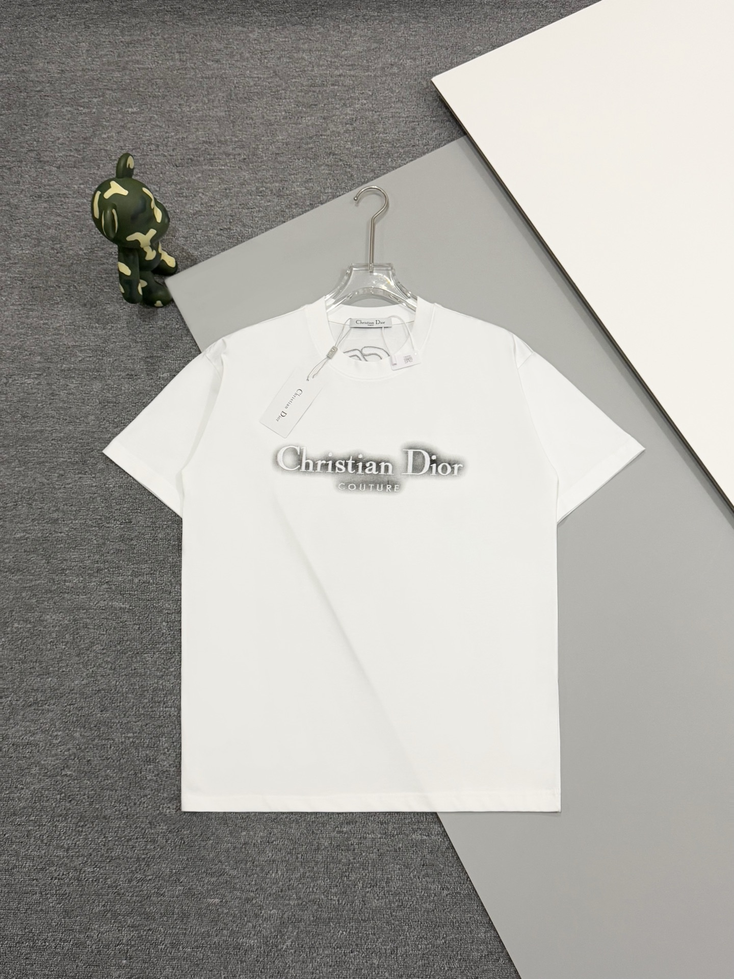 Dior T-Shirts 004