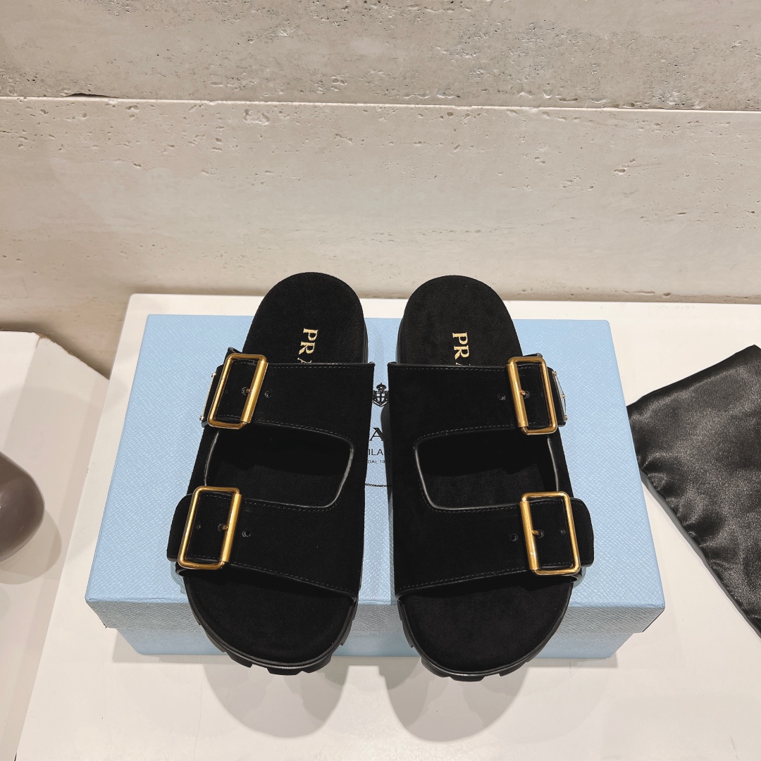 Prada shoes 075 XM092