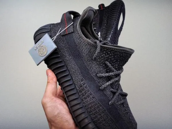 Yeezy350 Boost V2 Black(Replica)