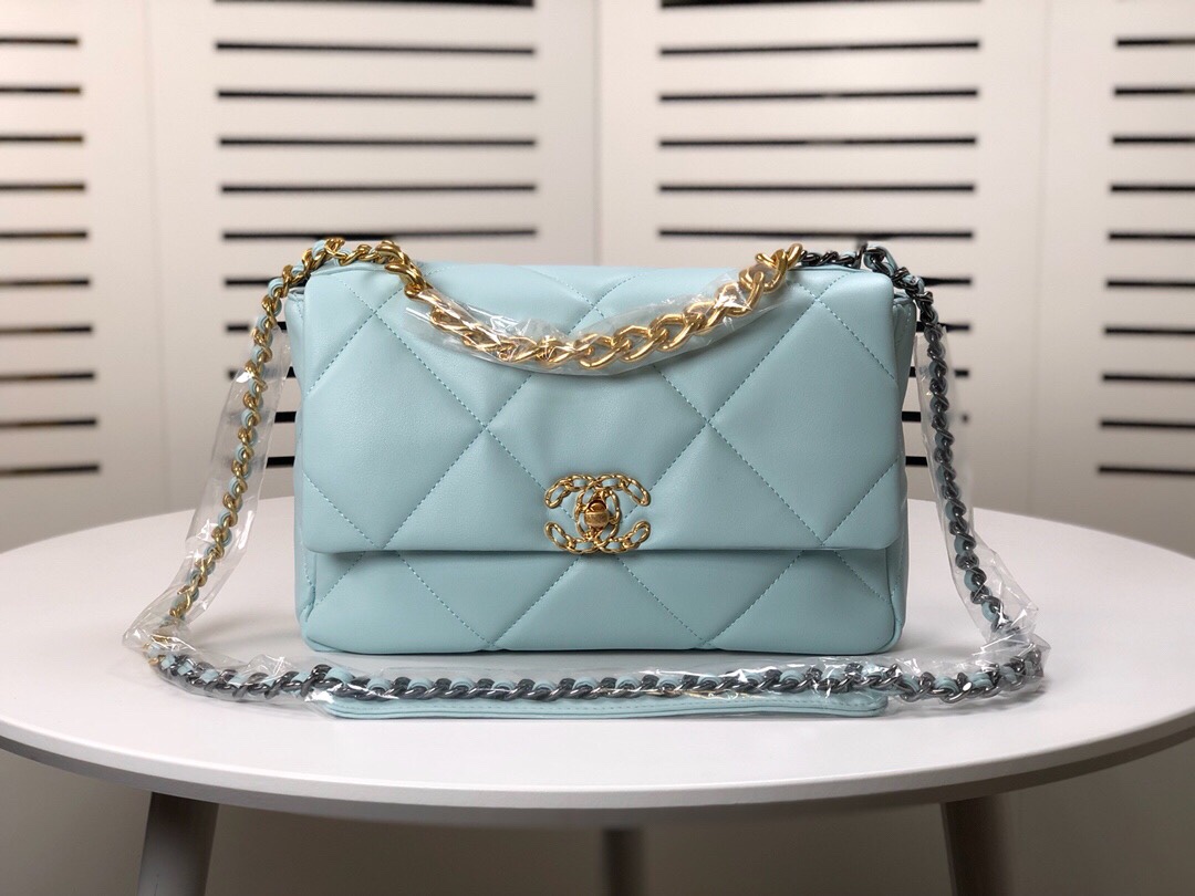 Chanel Lambskin Quilted Medium19 Flap Shoulder Bag Handbag