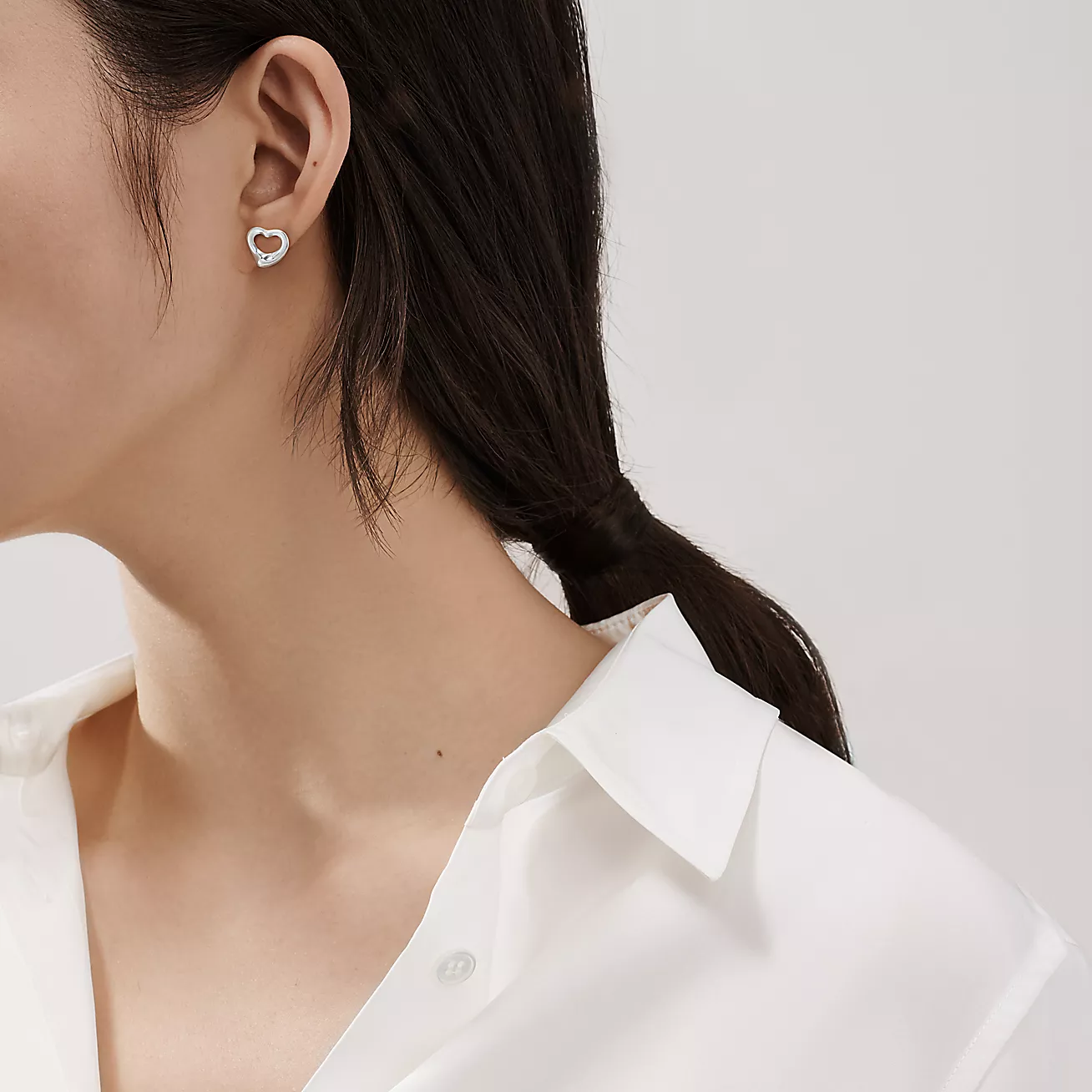 Tiffany Elsa Peretti庐 Open Heart Stud Earrings