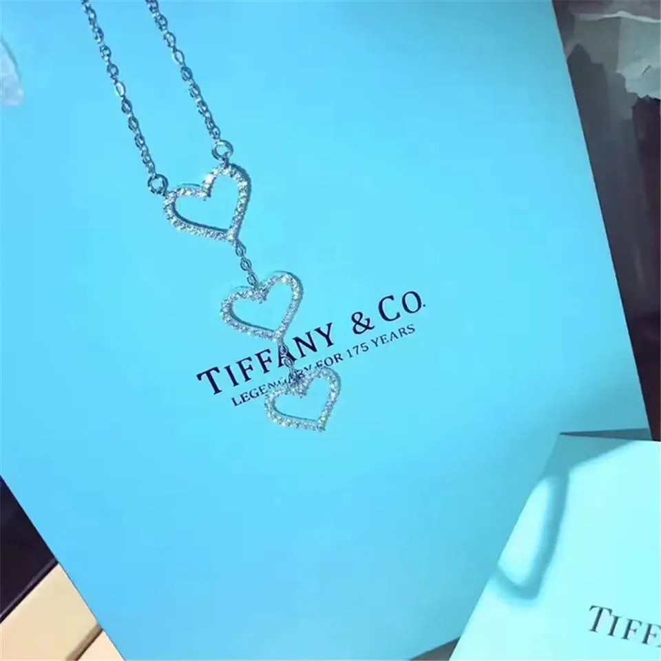 Tiffany Three Interlocking Hearts Pendant Necklace Women Jewelry Gift Lady UK For Sale
