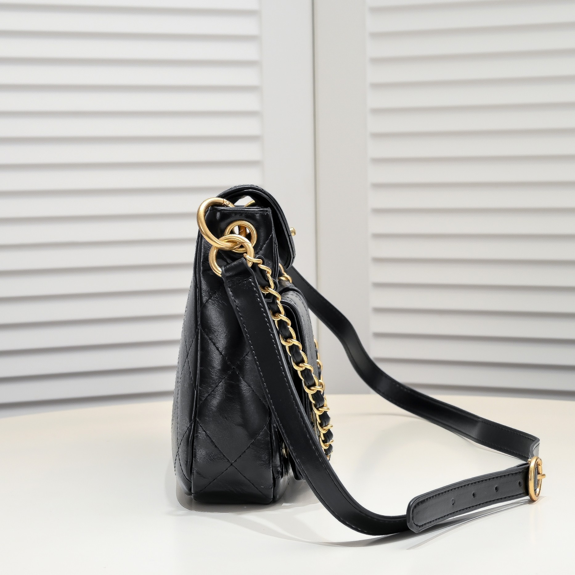 Chanel Shoulder Bag Handbag
