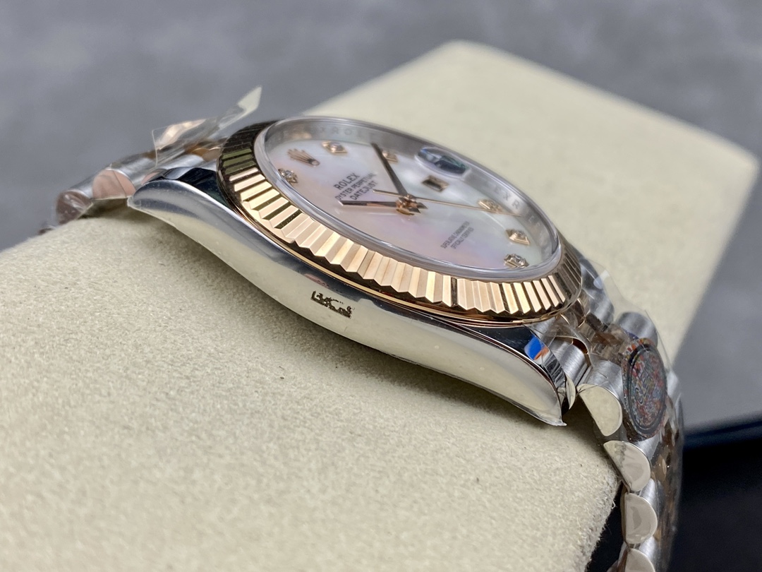 Rolex Datejust 126333 0018 41mm White Mother of Pearl Diamond Dial Men's Watch