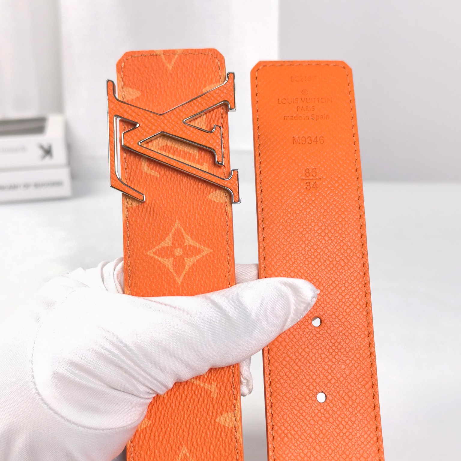 Louis Vuitton LV Leather Belts 1:1 Mirror Version