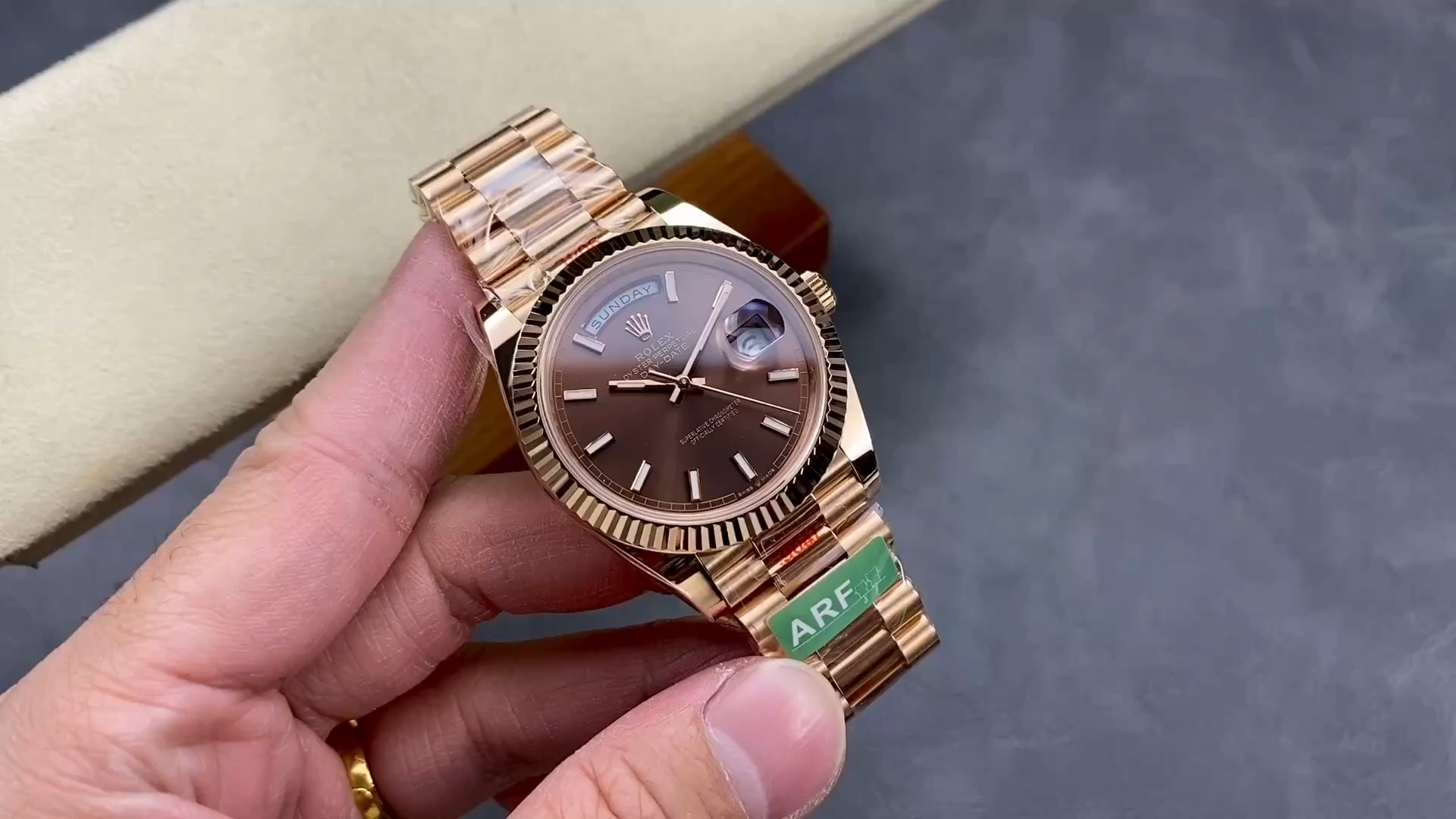 Rolex Day-Date 228235 Chocolate Brown Dial Fluted Bezel 40mm Mens Replica Watch