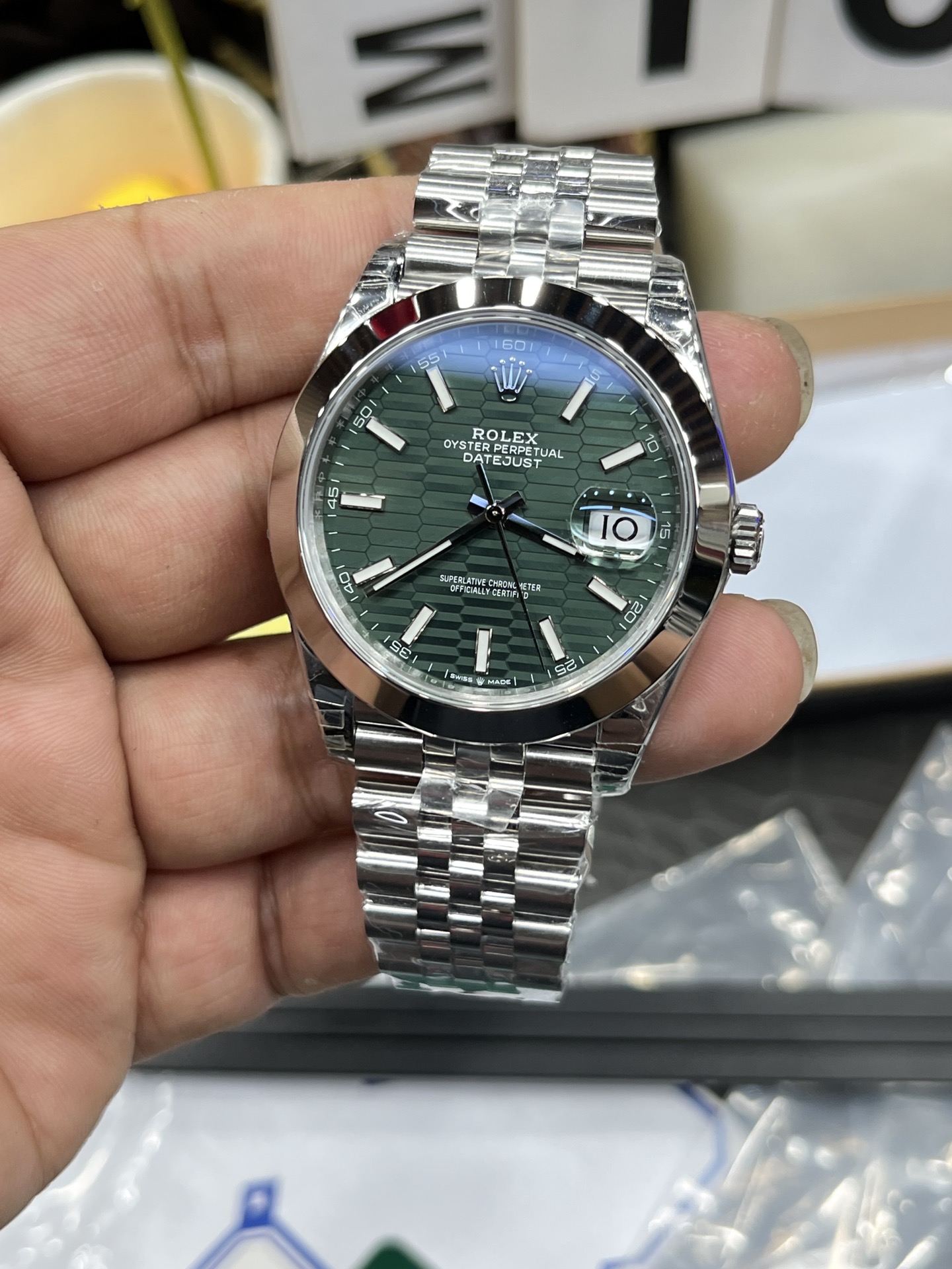 Rolex Datejust 41 Mint Green Dial with Smooth Bezel 126300 Men's Watch