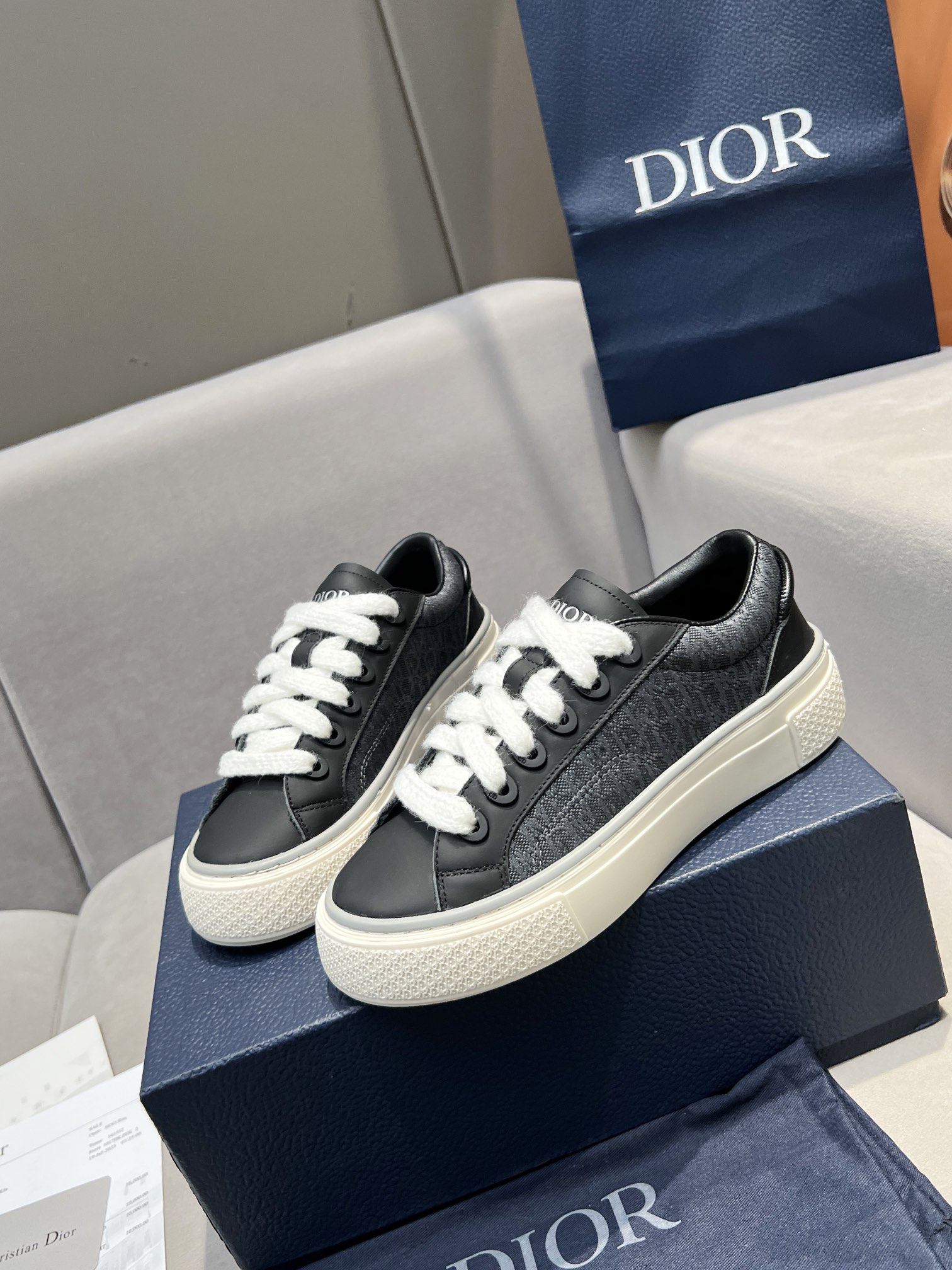 Dior 009 Casual shoes XM023