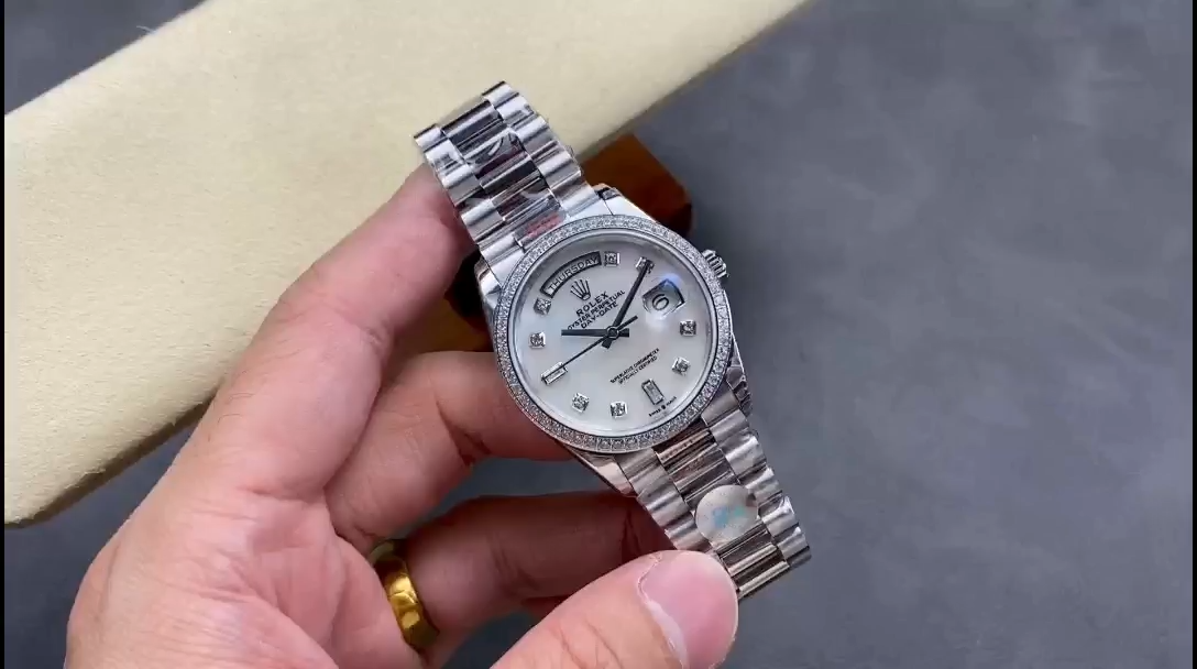 Rolex Day Date 36 Mother of Pearl Dial Diamond Bezel Platinum President m128396tbr 0005