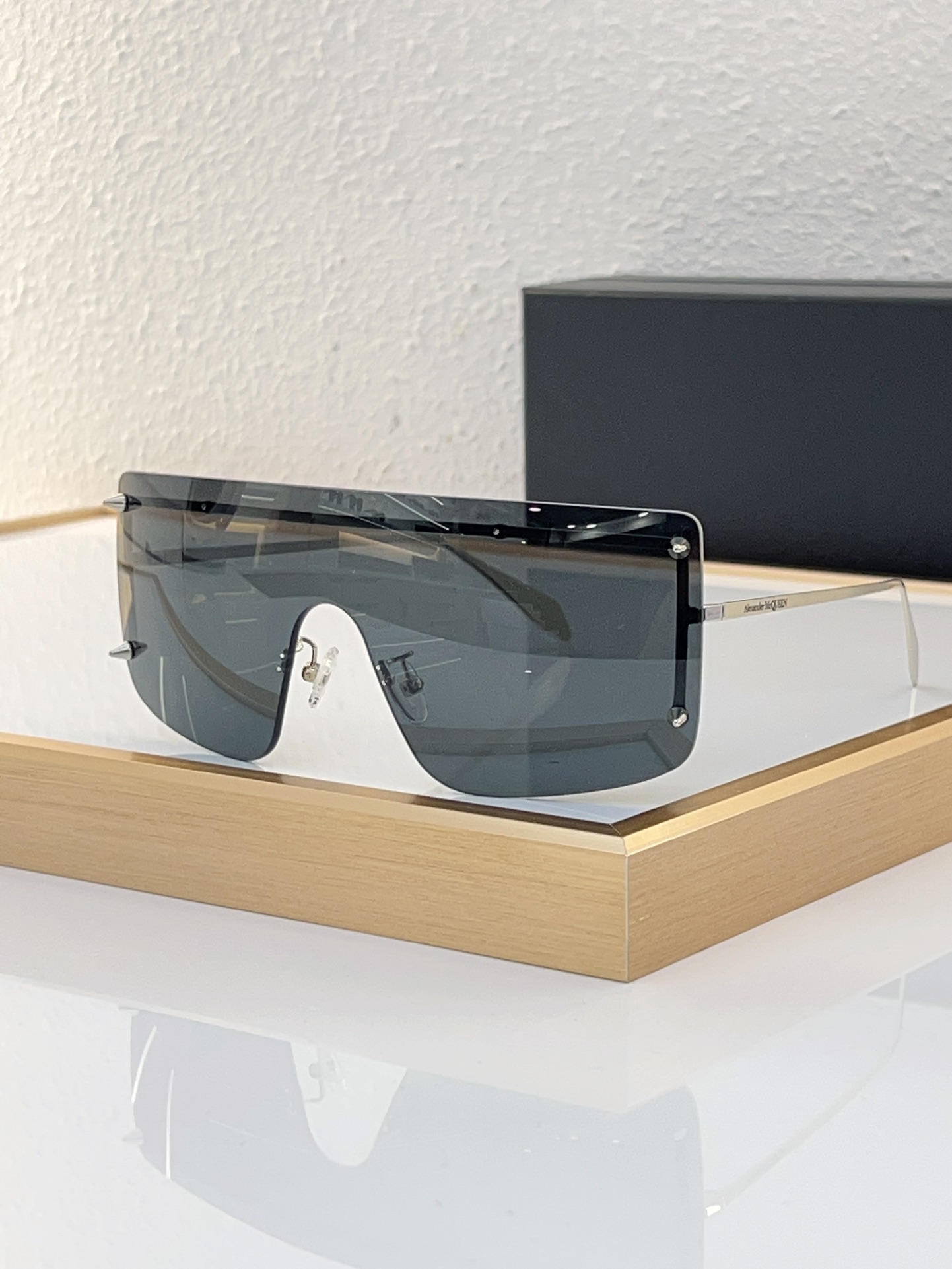 Alexander McQueen Sunglasses