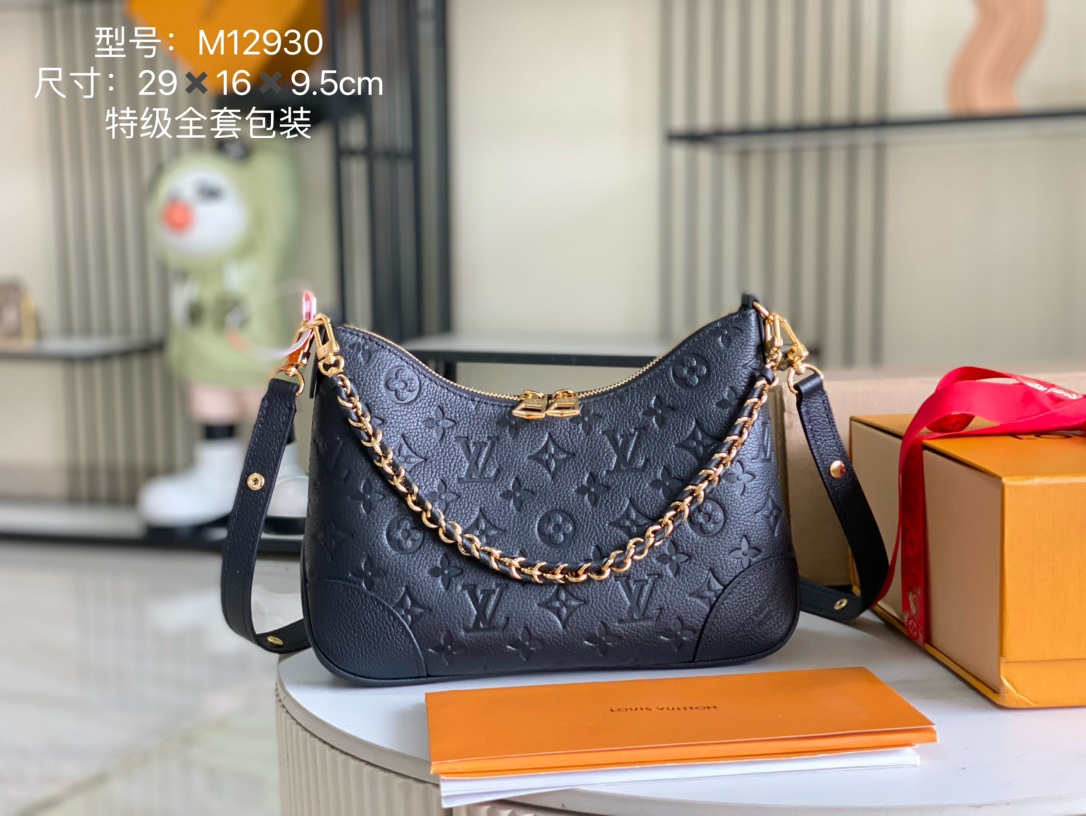 Louis Vuitton Bags Shoulder Bag Crossbody bag M12930 锛�10AReplica锛�