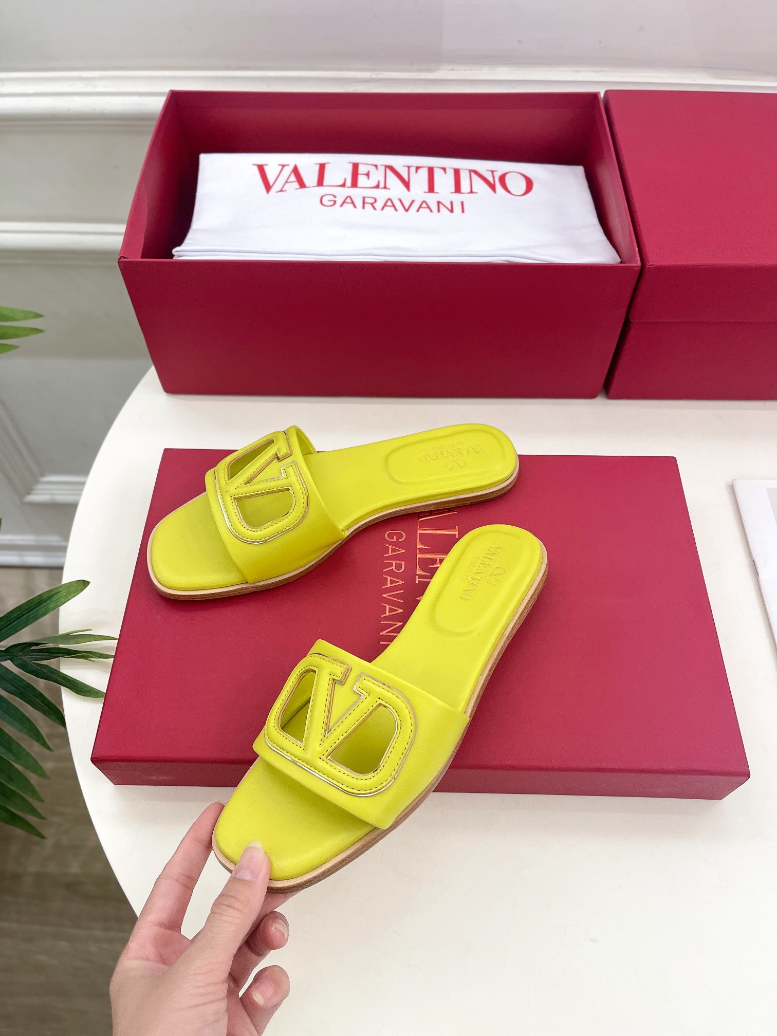 Valentino Shoes Slipper Valentino Garavani Roman Stud Women's Slippers