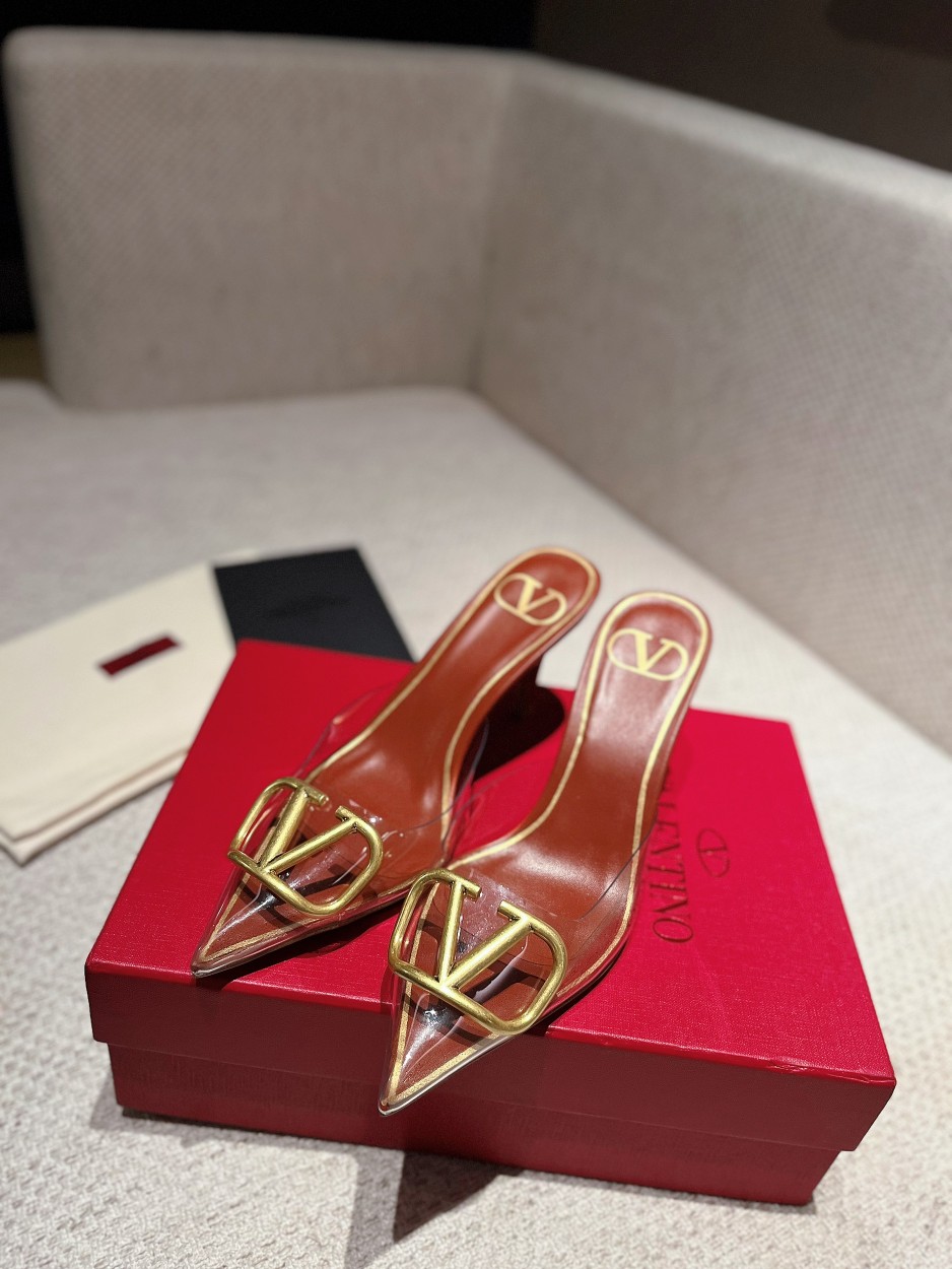 Valentino shoes 013 XM 042