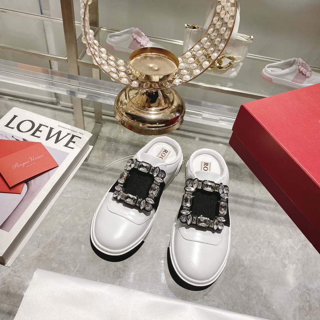 RV shoes 001 XM 072