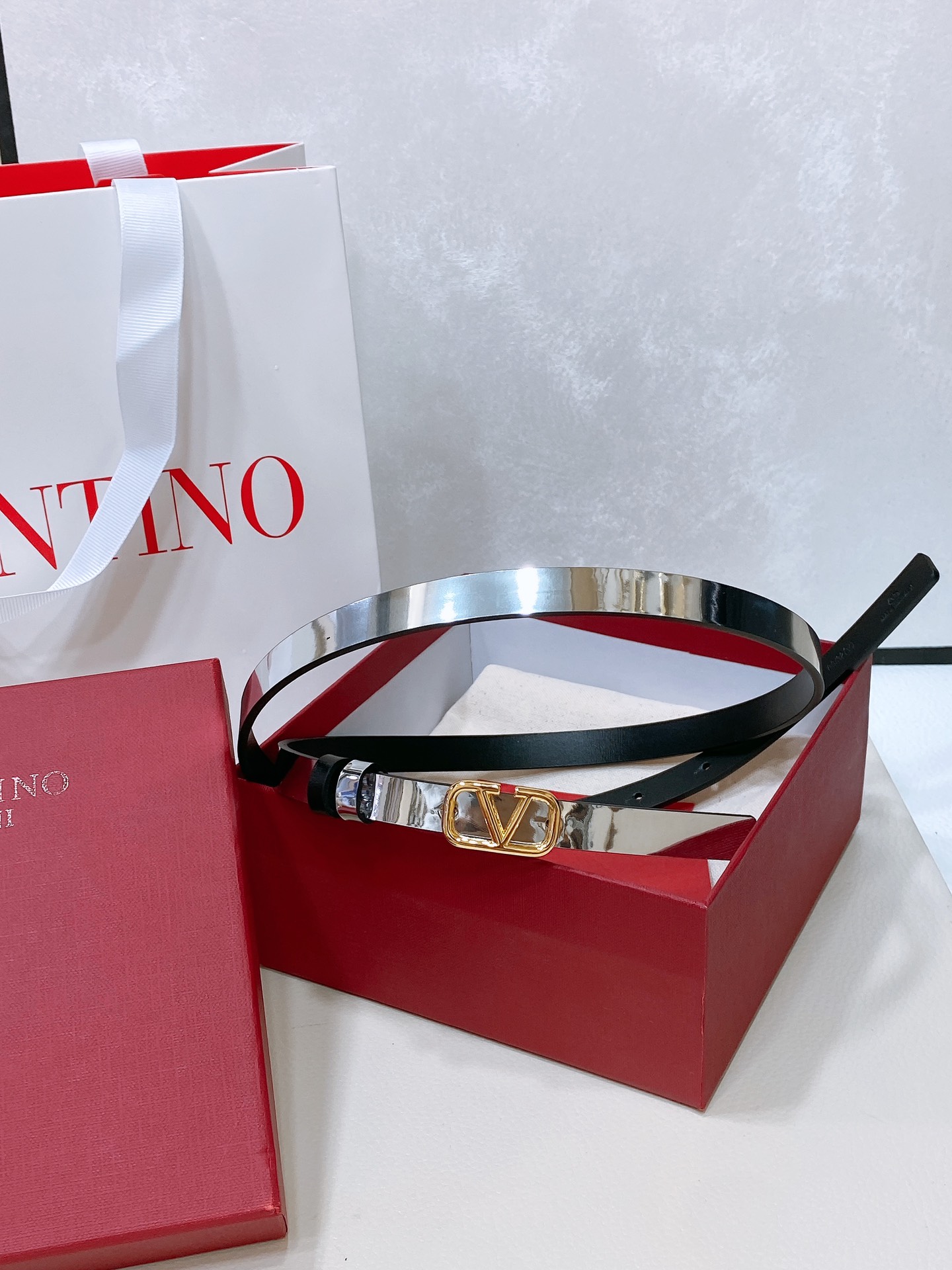 Valentino Leather Belts 1:1 Mirror Version