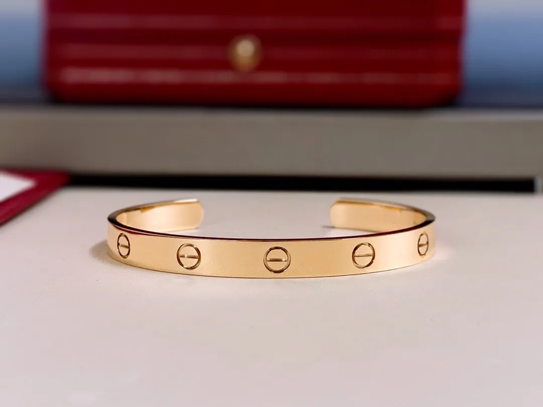 Cartier Semi-Open Love Bracelet Love Bracelet Yellow Gold/White Gold/Rose Gold