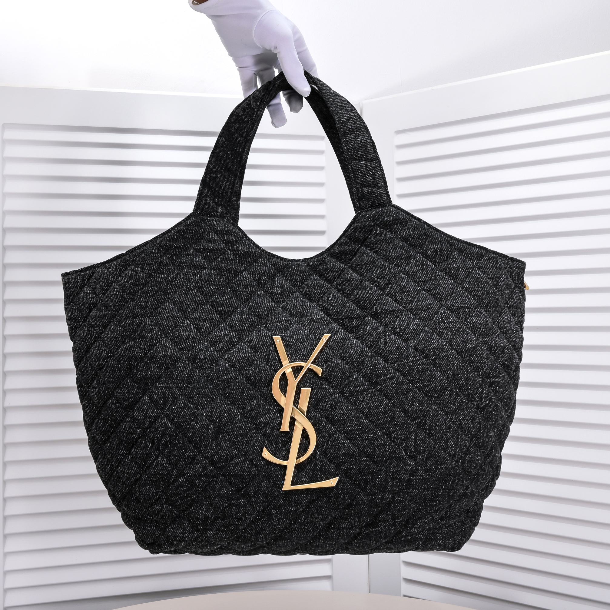 Saint Laurent YSL Icar Maxi Shopping Bag In Quilted Shoulder Bag Handbag